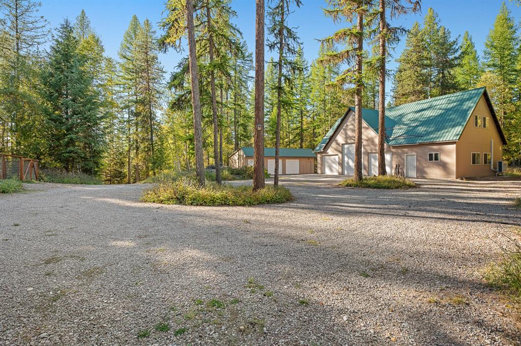 Whitefish, Montana, 59937, United States, 4 Bedrooms Bedrooms, ,2 BathroomsBathrooms,Residential,For Sale,1976274