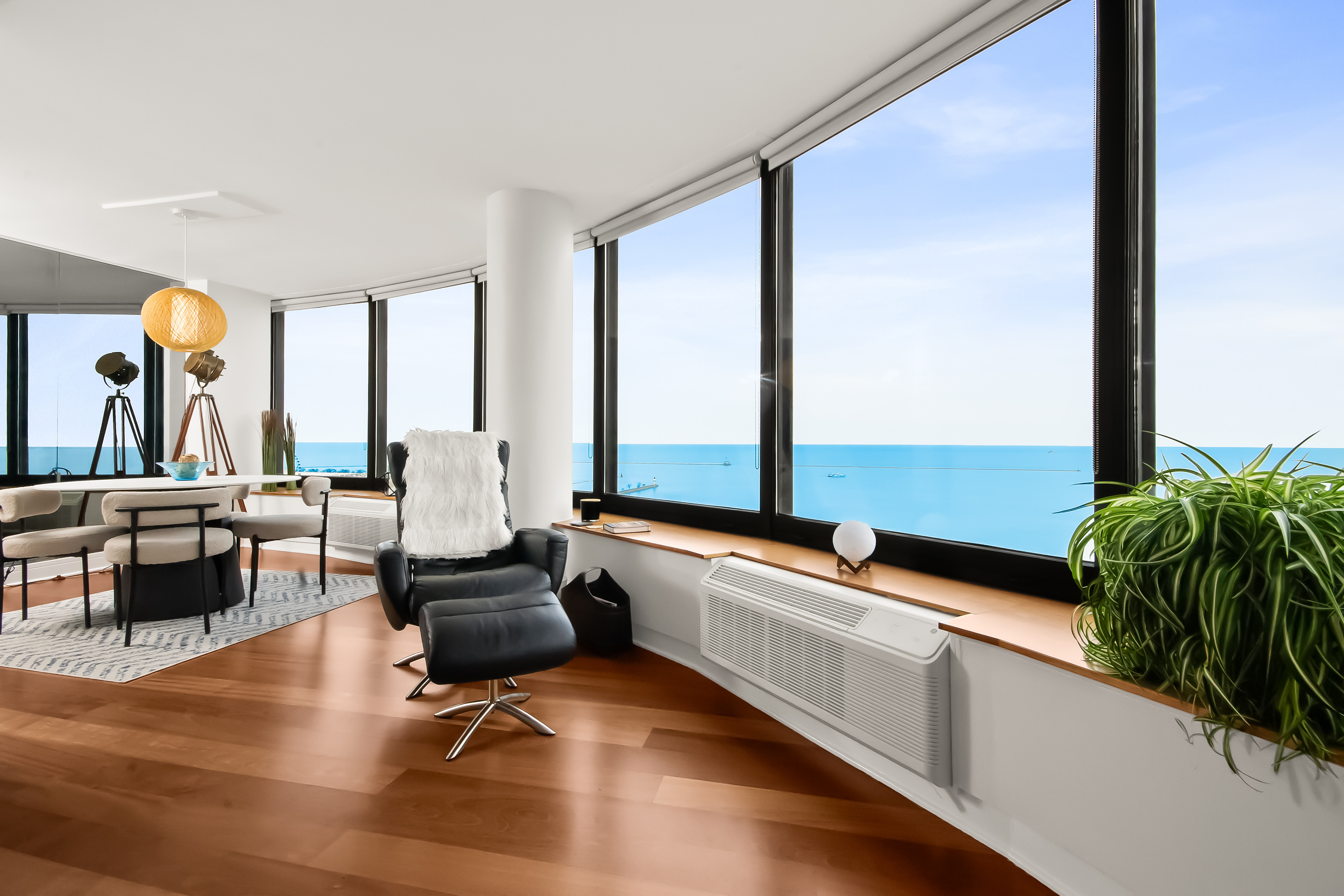  Exceptional Rresidence at 155 North Harbor Drive - 物件實景