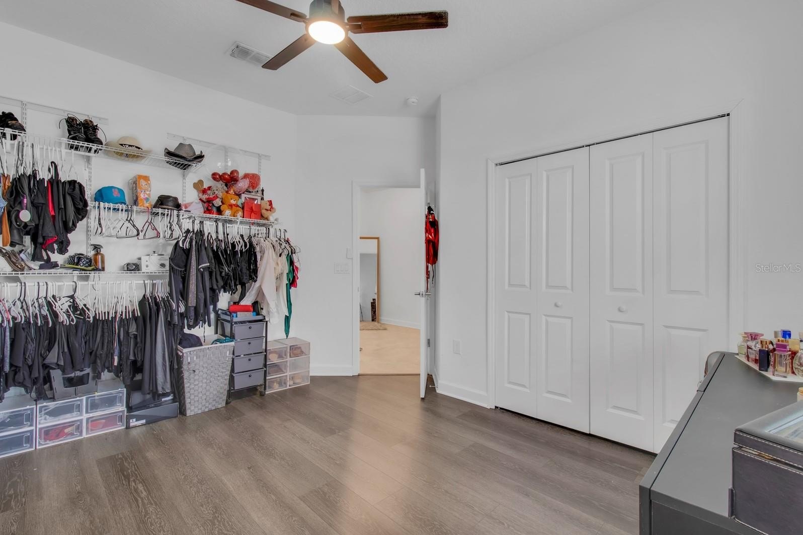 KISSIMMEE, Florida, 34744, United States, 4 Bedrooms Bedrooms, ,3 BathroomsBathrooms,Residential,For Sale,1974958