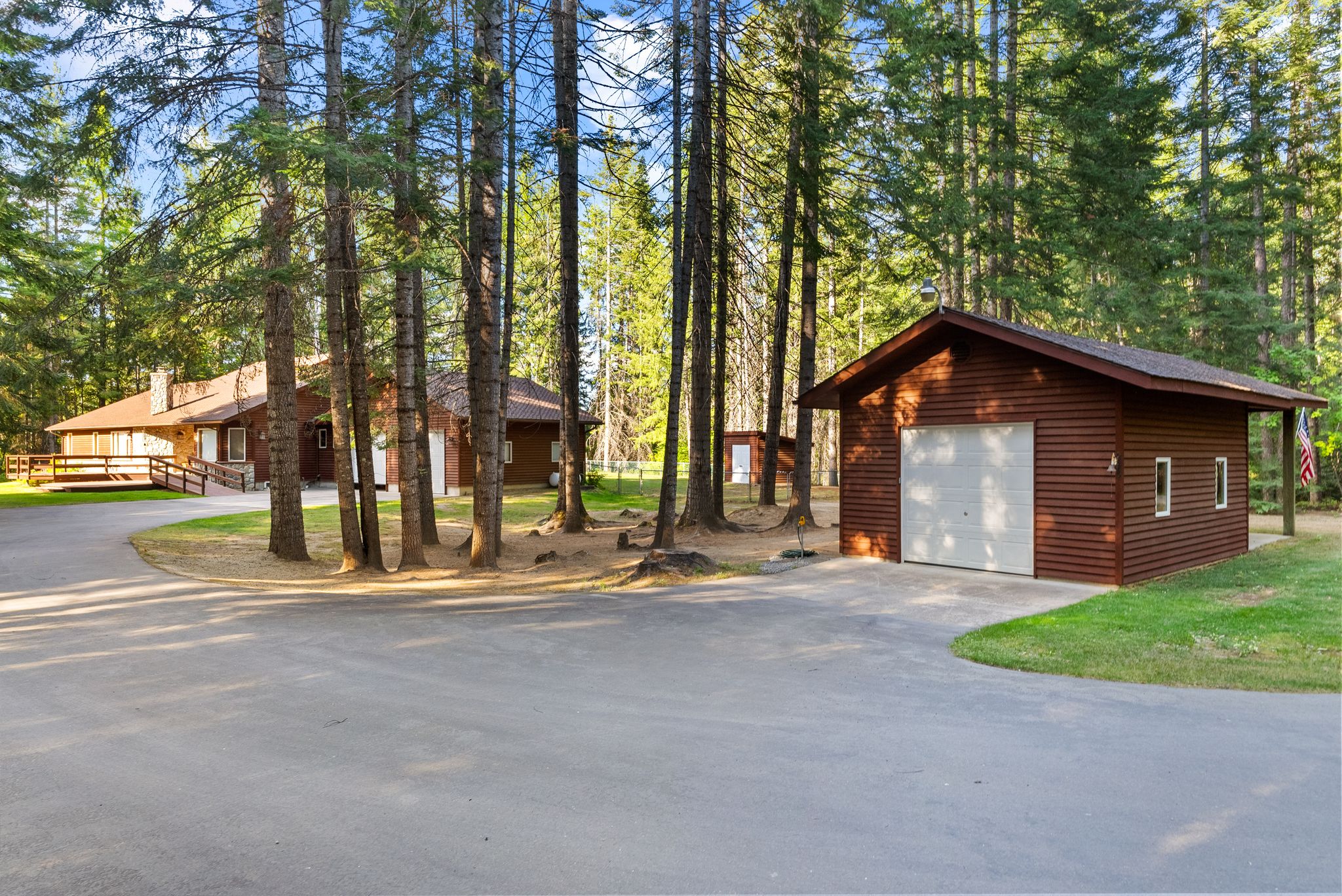 Sandpoint, Idaho, 83864, United States, 3 Bedrooms Bedrooms, ,3 BathroomsBathrooms,Residential,For Sale,1998118