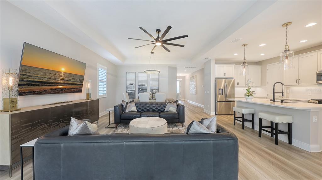Bradenton, Florida, 34211, United States, 3 Bedrooms Bedrooms, ,2 BathroomsBathrooms,Residential,For Sale,1778454