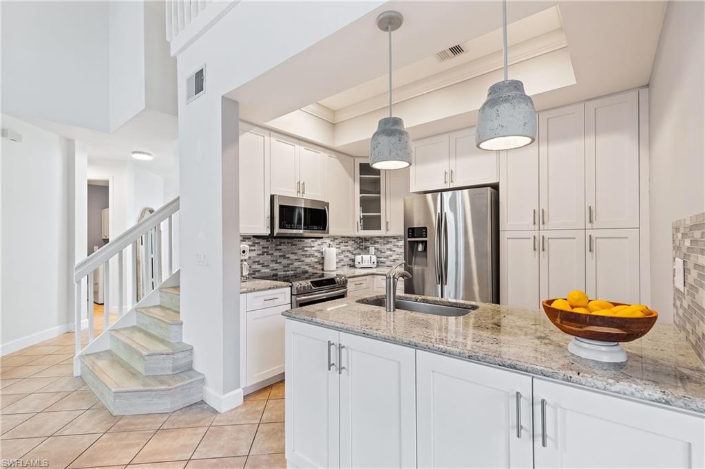 Naples, Florida, 34110, United States, 3 Bedrooms Bedrooms, ,3 BathroomsBathrooms,Residential,For Sale,2001695