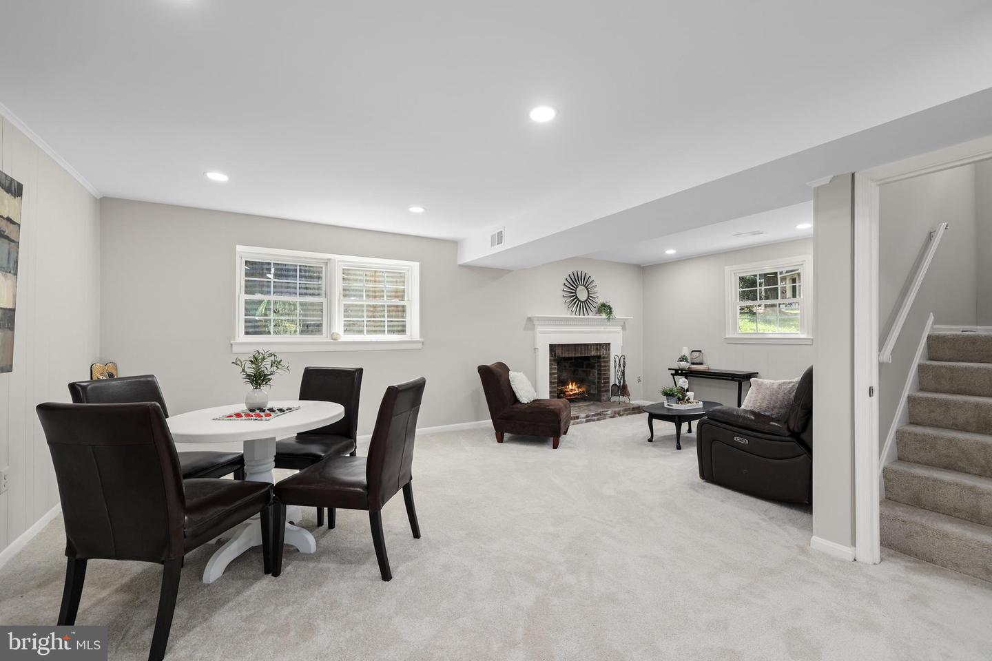 Springfield, Virginia, 22153, United States, 4 Bedrooms Bedrooms, ,4 BathroomsBathrooms,Residential,For Sale,1917317