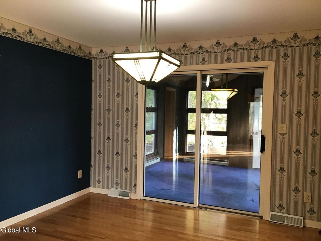 Loudonville, New York, 12211, United States, 4 Bedrooms Bedrooms, ,3 BathroomsBathrooms,Residential,For Sale,1994671