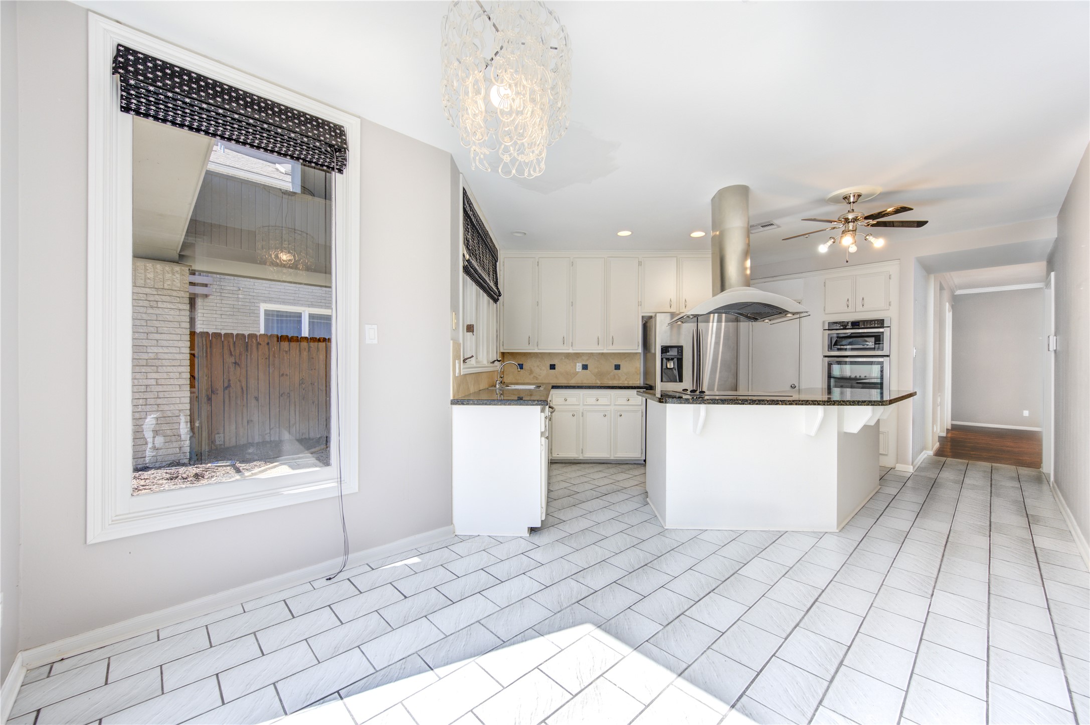  2524 Nantucket Drive B - 物件實景