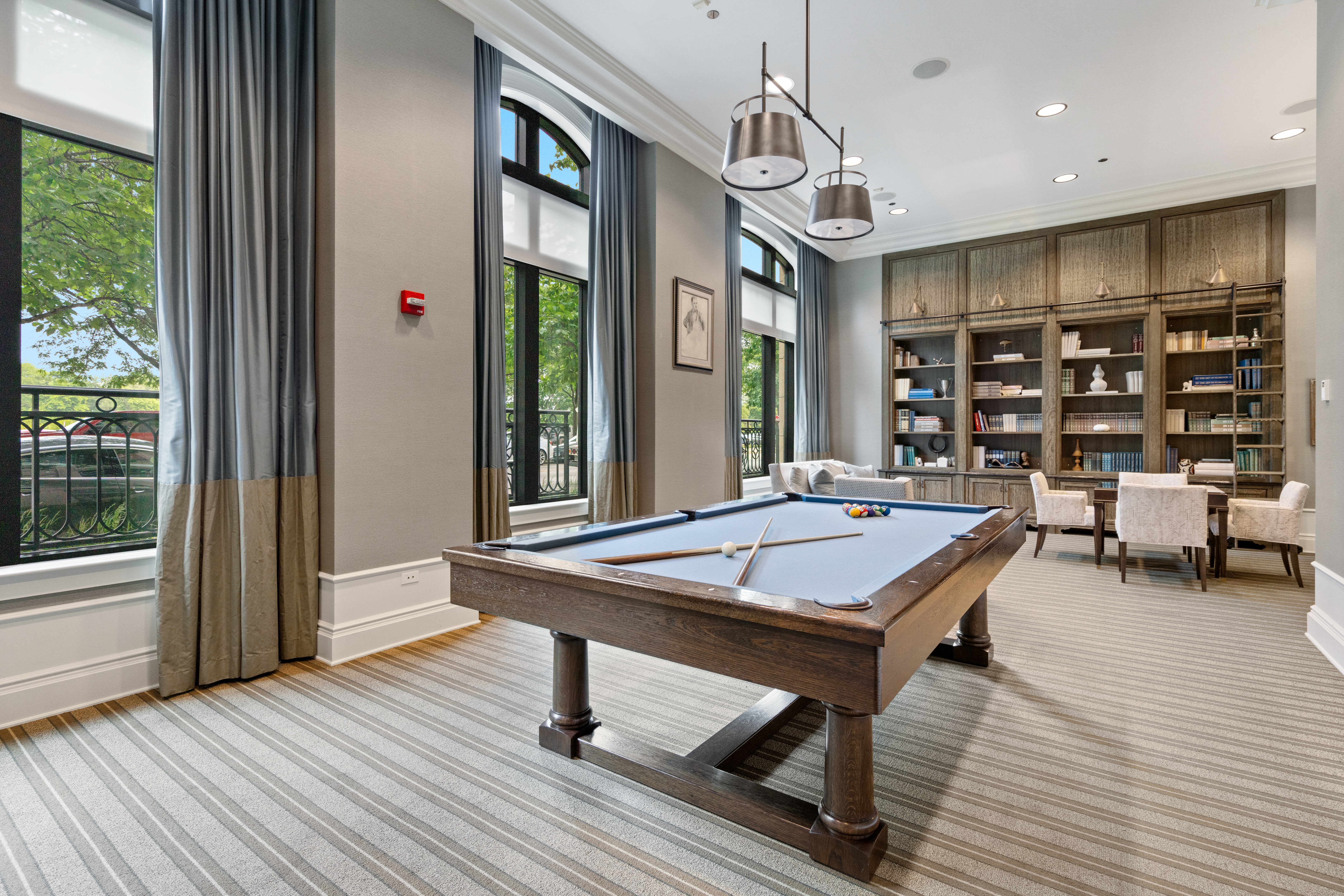  A Rare Opportunity to Own a 5,245-Square-Foot Single-Family Home - 物件實景
