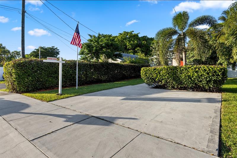Oakland Park, Florida, 33334, United States, 3 Bedrooms Bedrooms, ,2 BathroomsBathrooms,Residential,For Sale,1992878