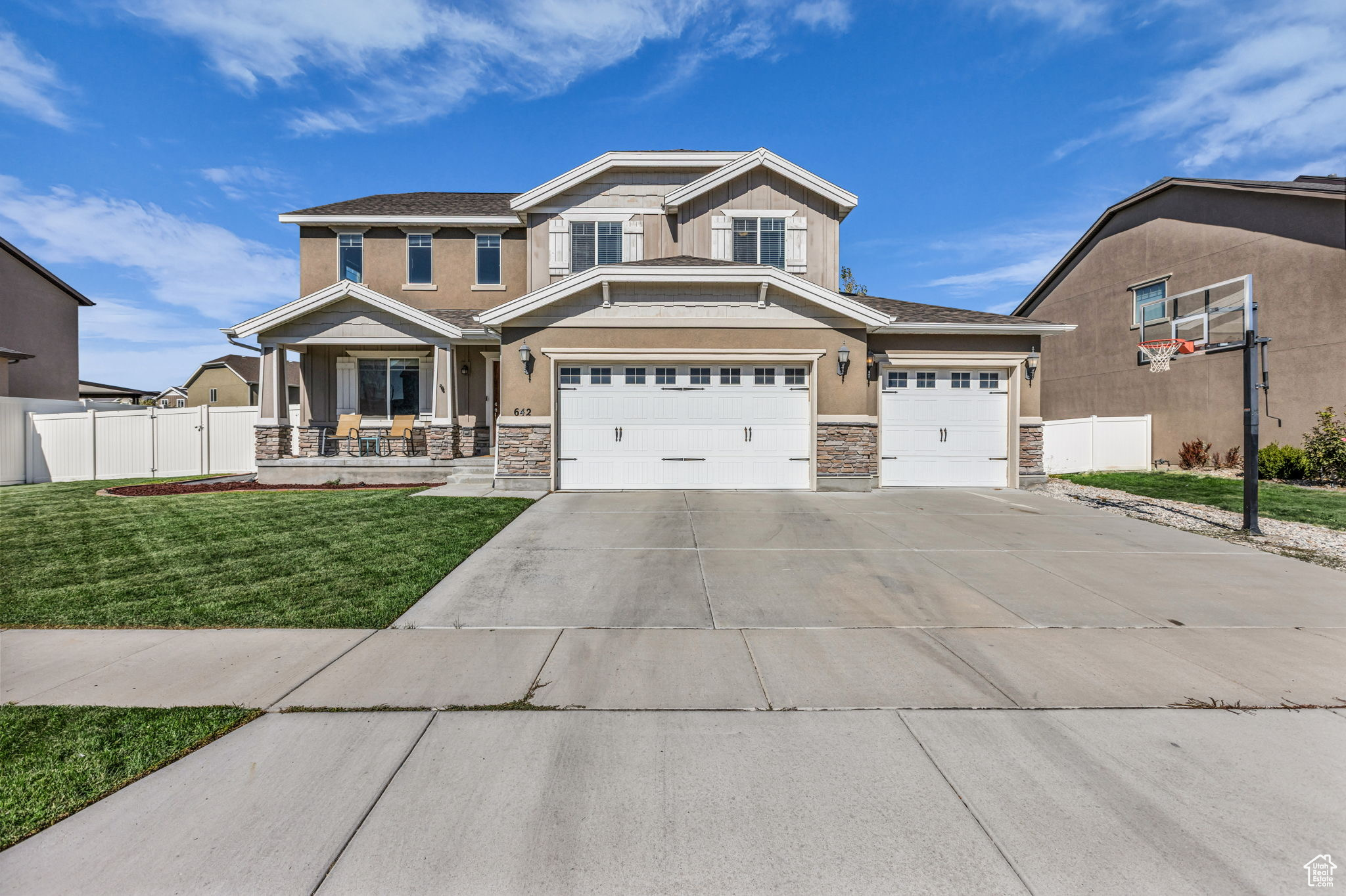 Stansbury Park, Utah, 84074, United States, 4 Bedrooms Bedrooms, ,3 BathroomsBathrooms,Residential,For Sale,1956309