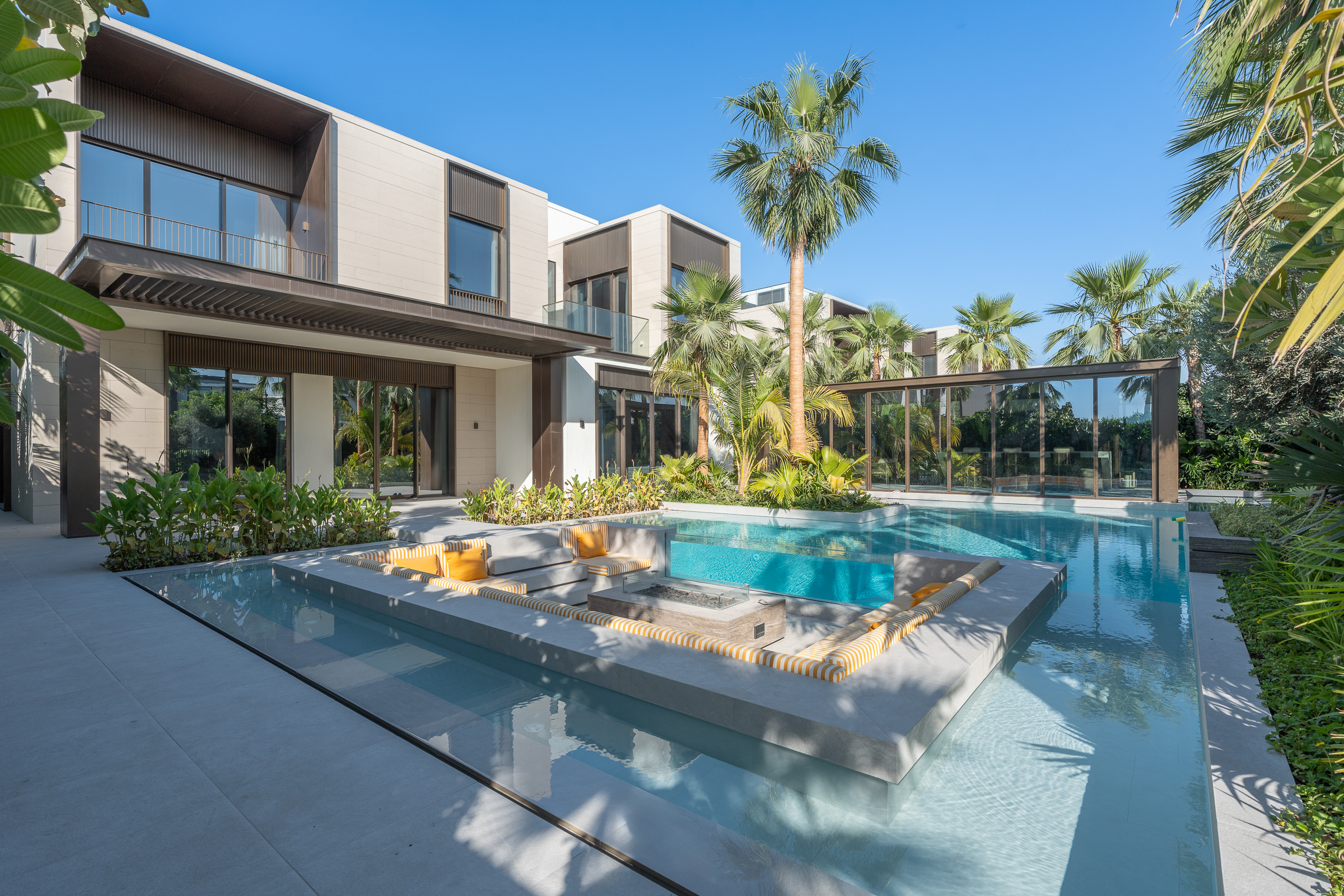  Turnkey Premium Upgraded Resort Style Villa - 物件實景
