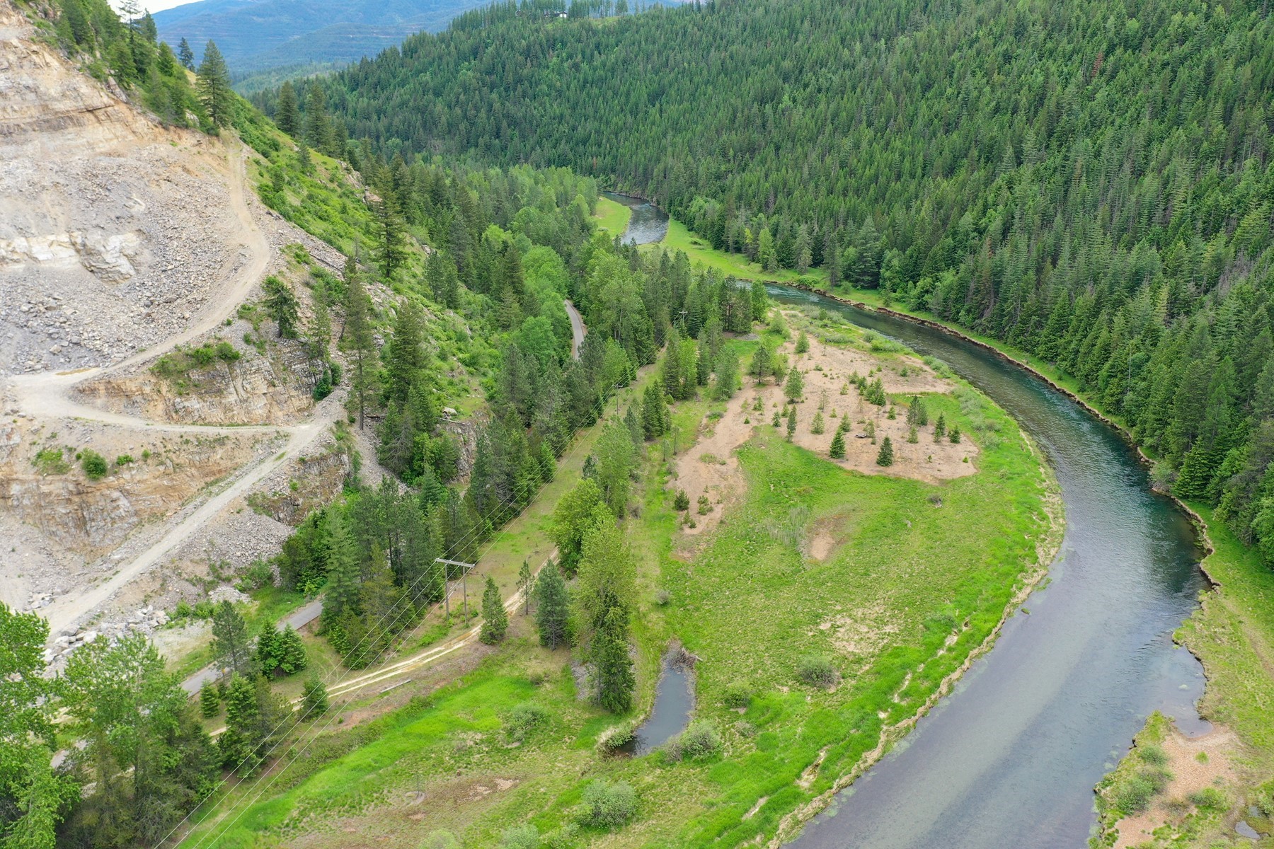  Southfork River Property - 物件實景