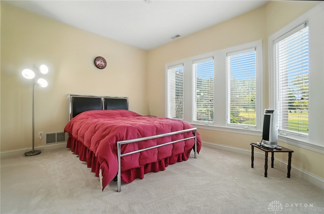 Xenia, Ohio, 45385, United States, 4 Bedrooms Bedrooms, ,4 BathroomsBathrooms,Residential,For Sale,1941685