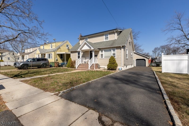 Linden City, New Jersey, 07036-2339, United States, 4 Bedrooms Bedrooms, ,2 BathroomsBathrooms,Residential,For Sale,2025753