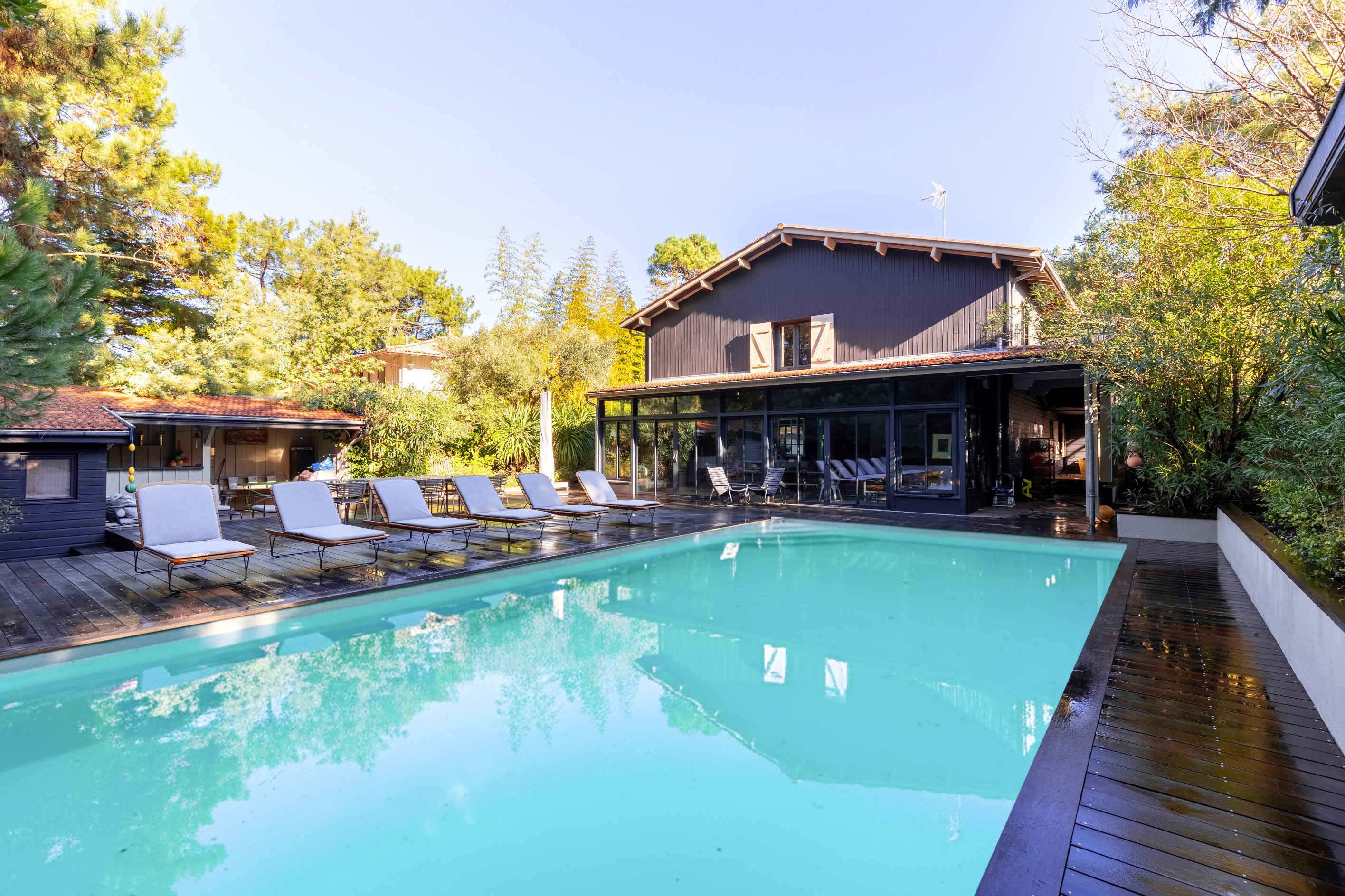  CAP FERRET PENINSULA - TURNKEY FAMILY VILLA WITH SWIMMING POOL AND NEAR THE OCE… - 物件實景