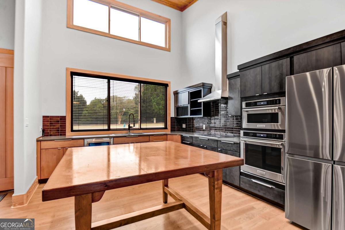 Athens, Georgia, 30606, United States, 2 Bedrooms Bedrooms, ,3 BathroomsBathrooms,Residential,For Sale,1992005