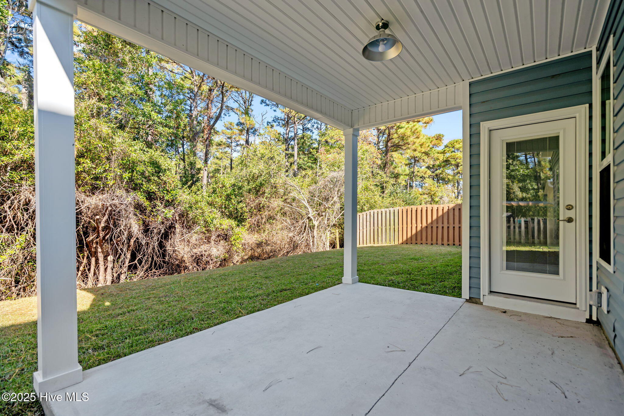 Wilmington, North Carolina, 28412, United States, 4 Bedrooms Bedrooms, ,3 BathroomsBathrooms,Residential,For Sale,1995132