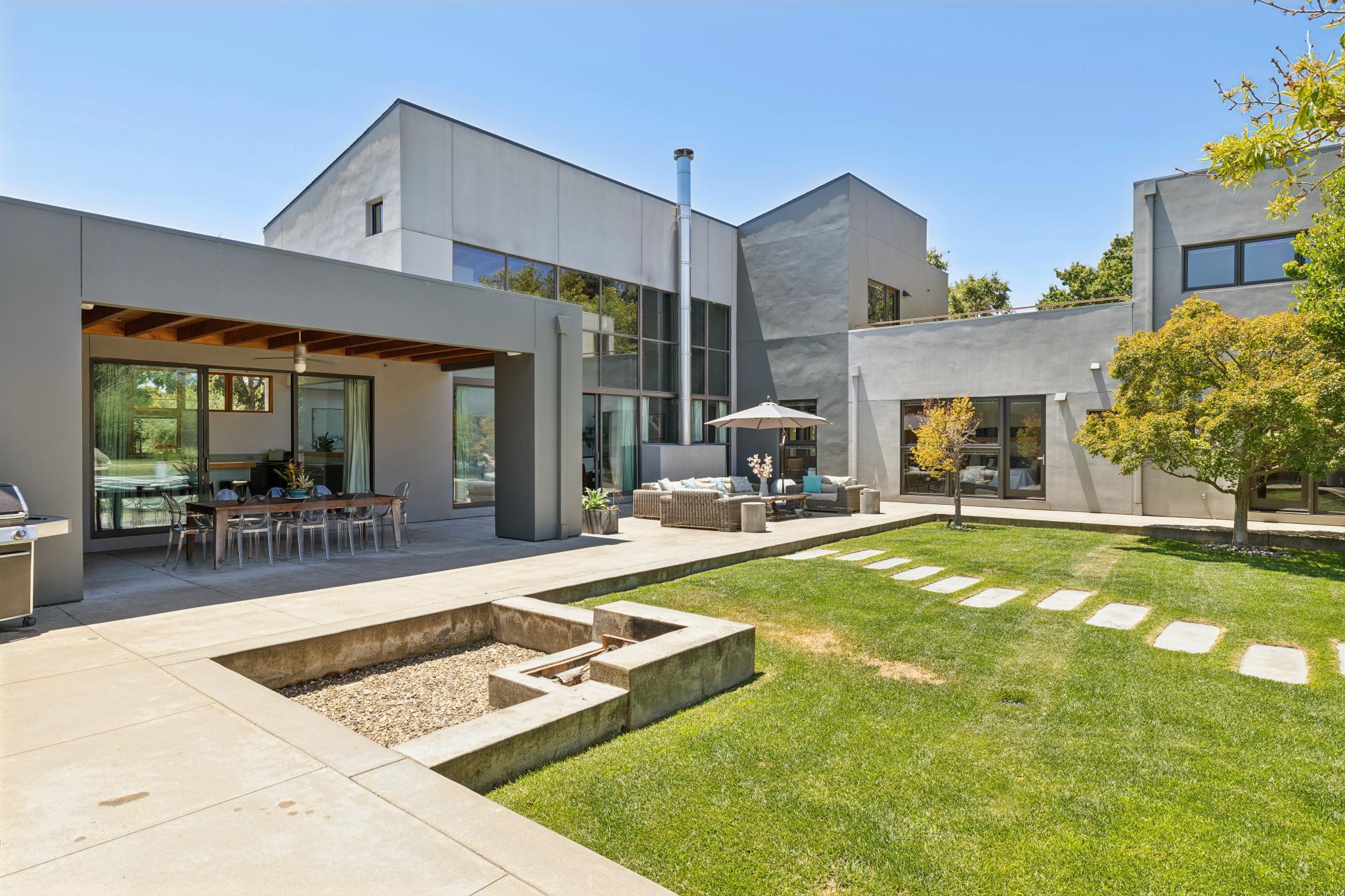  MODERN WINE COUNTRY ESTATE - 物件實景