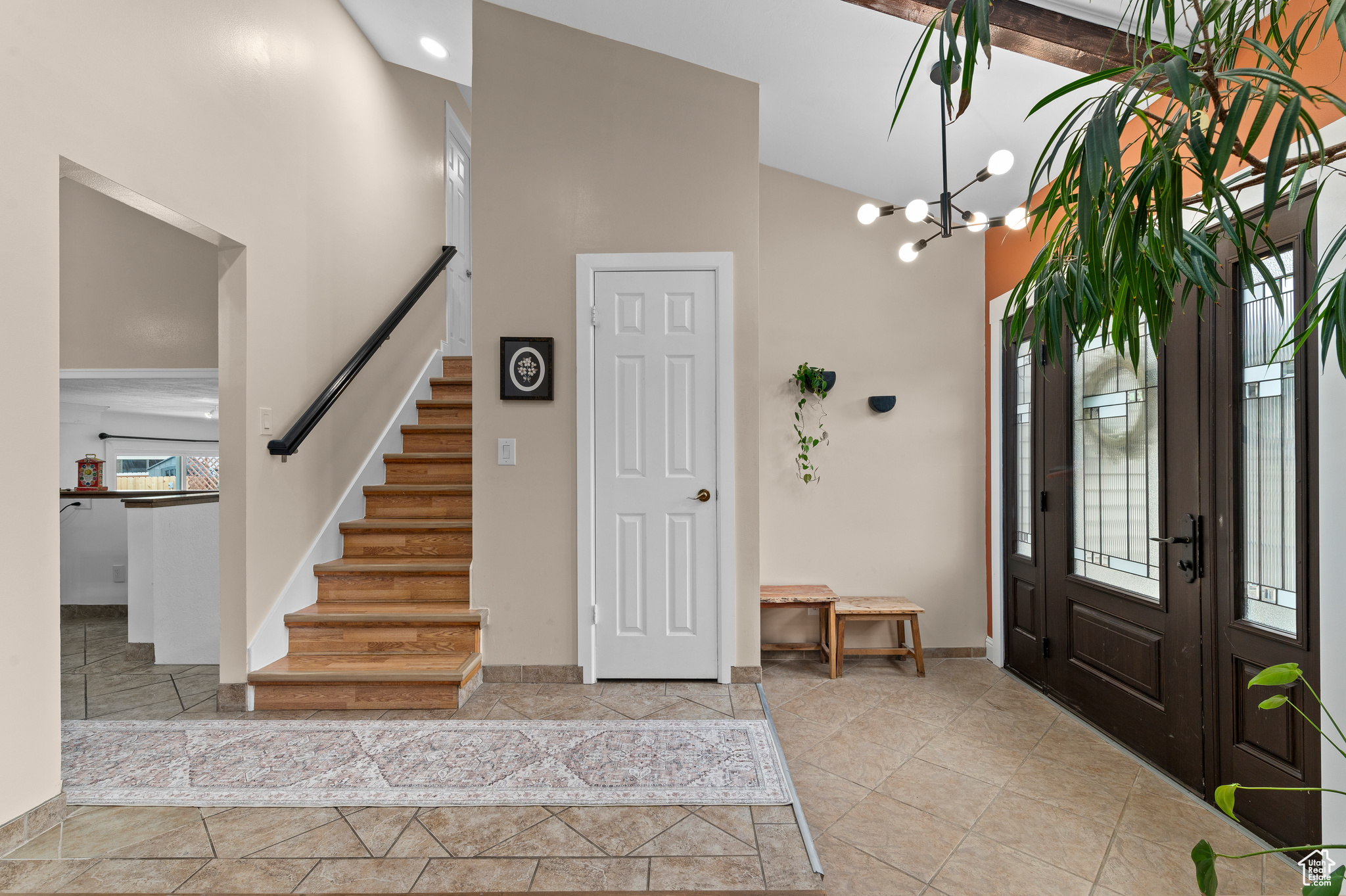 Sandy, Utah, 84093, United States, 6 Bedrooms Bedrooms, ,2 BathroomsBathrooms,Residential,For Sale,1882601