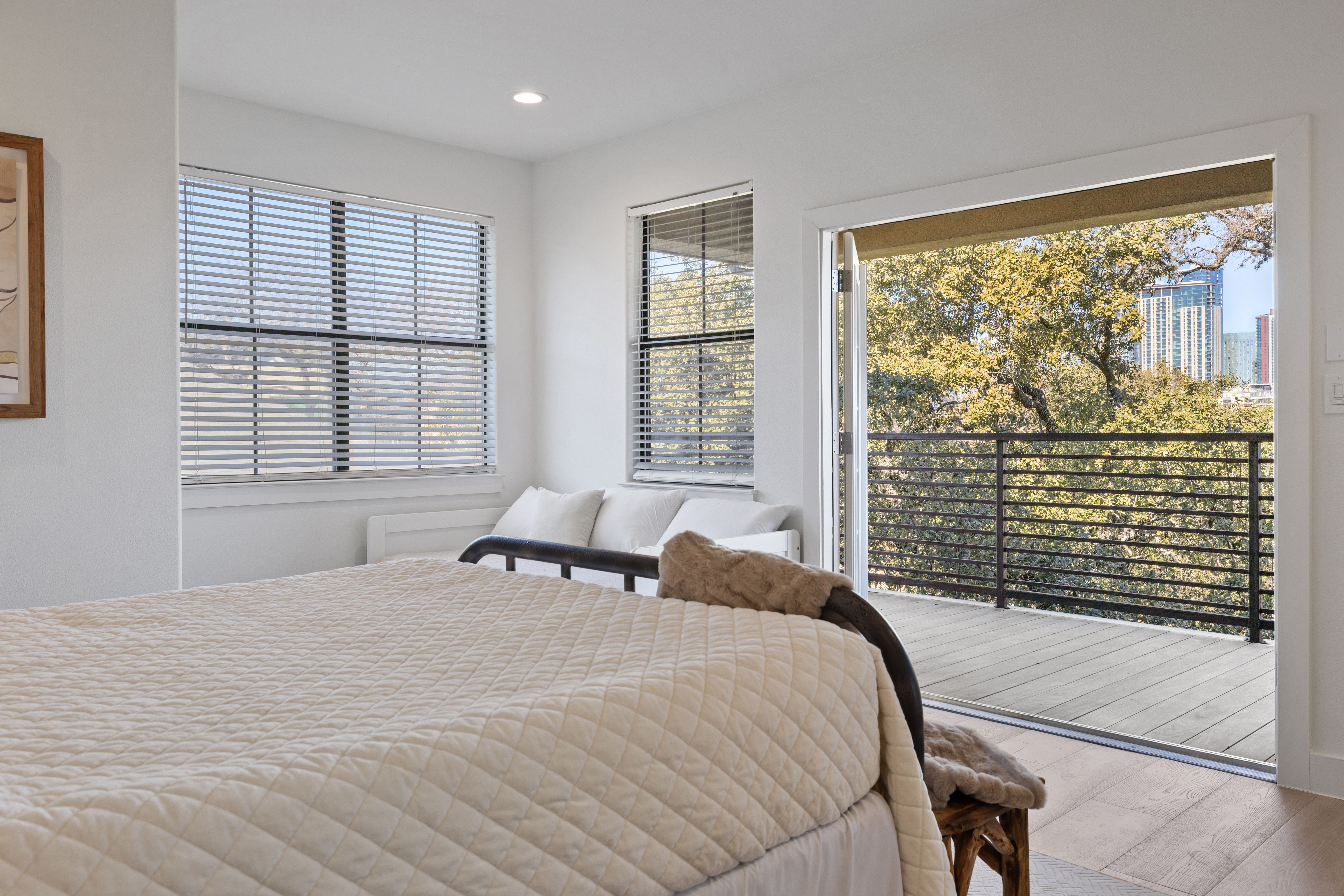  A private, gated Travis Heights retreat steps from Lady Bird Lake - 物件實景