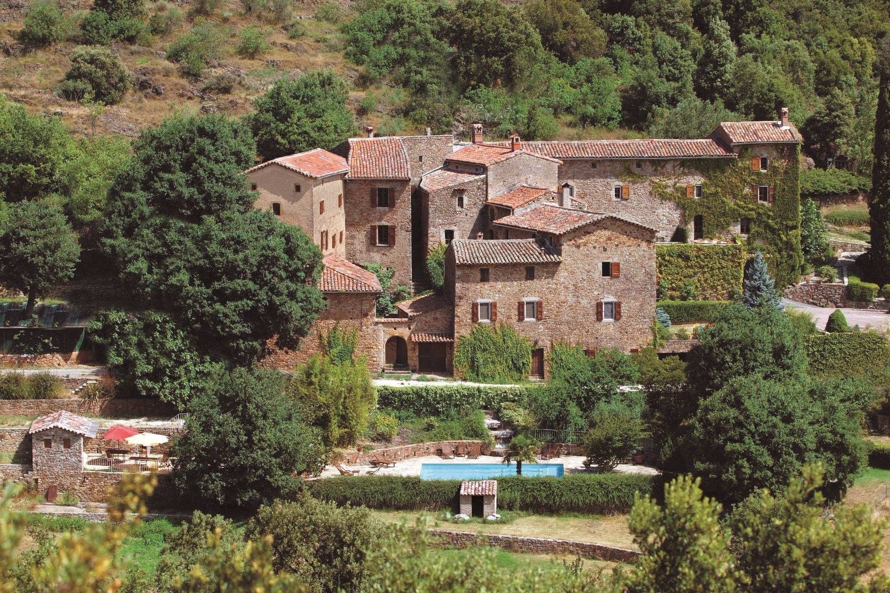  Exceptional 20-hectare estate – A true hamlet in a dominant position - 物件實景