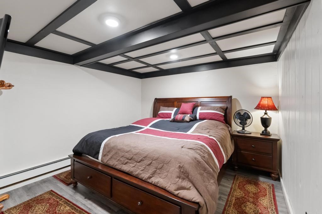 Harbor Springs, Michigan, 49740, United States, 2 Bedrooms Bedrooms, ,2 BathroomsBathrooms,Residential,For Sale,1901422