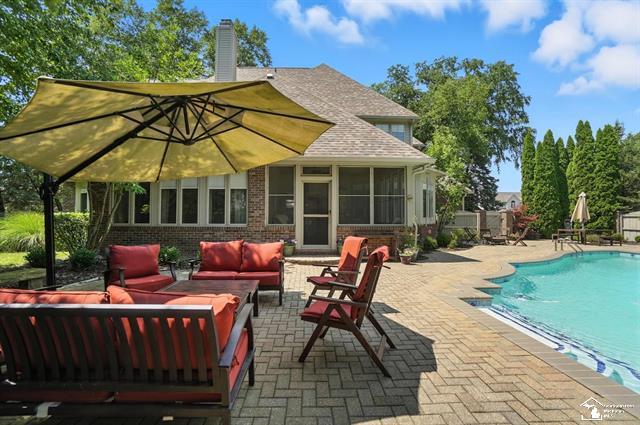 MONROE, Michigan, 48162, United States, 4 Bedrooms Bedrooms, ,7 BathroomsBathrooms,Residential,For Sale,1995576