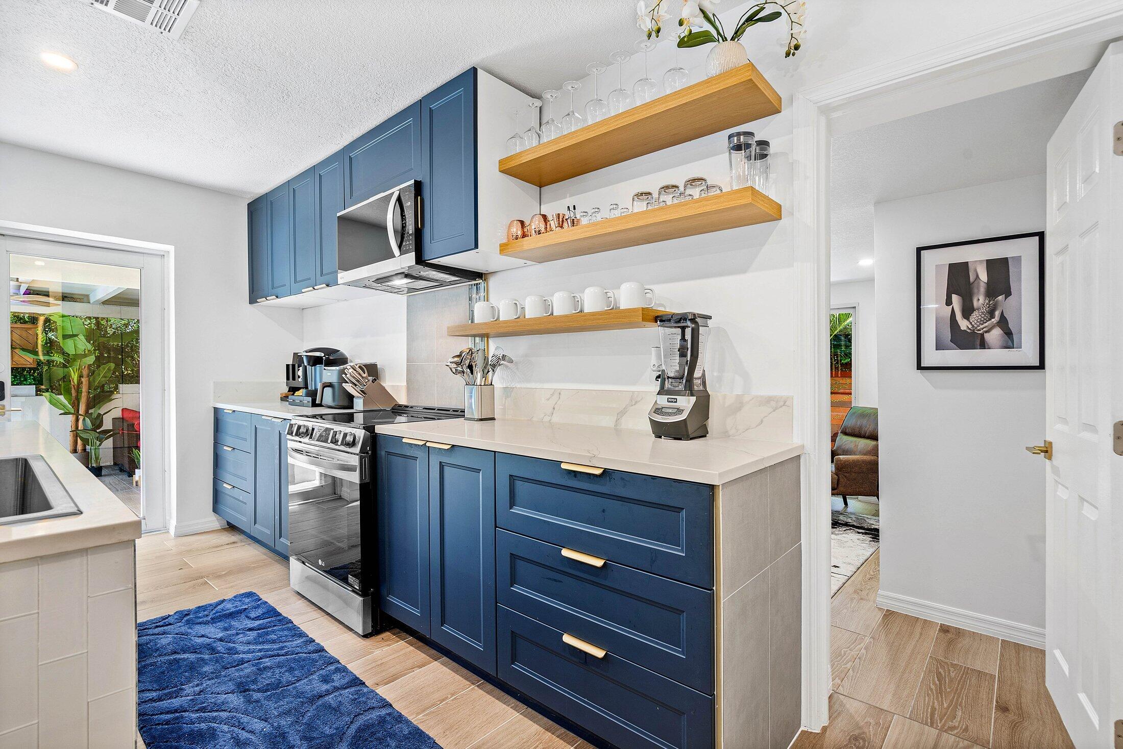 Fort Lauderdale, Florida, 33306, United States, 3 Bedrooms Bedrooms, ,2 BathroomsBathrooms,Residential,For Sale,1938859