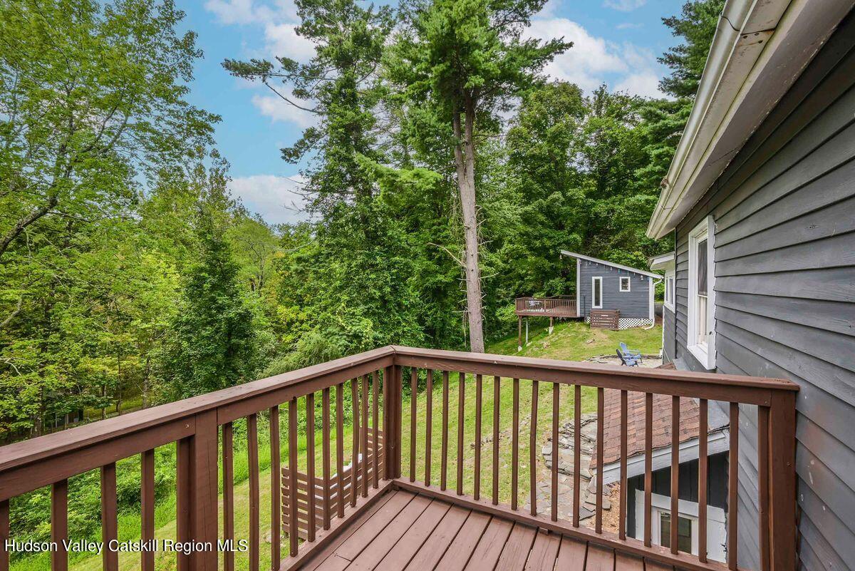 Woodstock, New York, 12498, United States, 4 Bedrooms Bedrooms, ,3 BathroomsBathrooms,Residential,For Sale,1991084