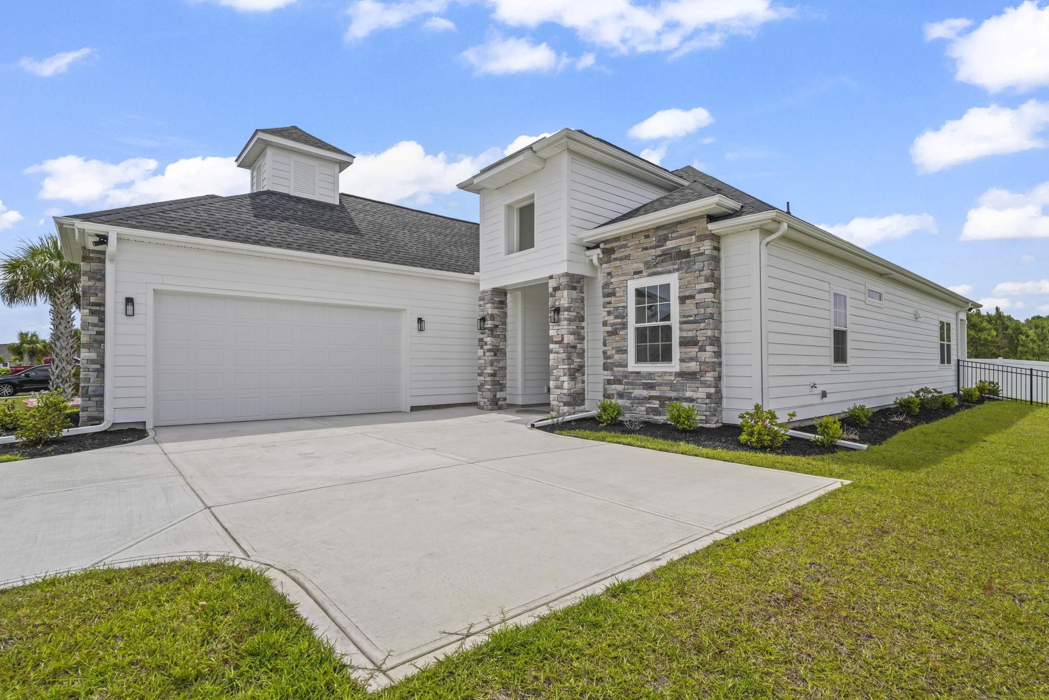Myrtle Beach, South Carolina, 29579, United States, 4 Bedrooms Bedrooms, ,3 BathroomsBathrooms,Residential,For Sale,2030826