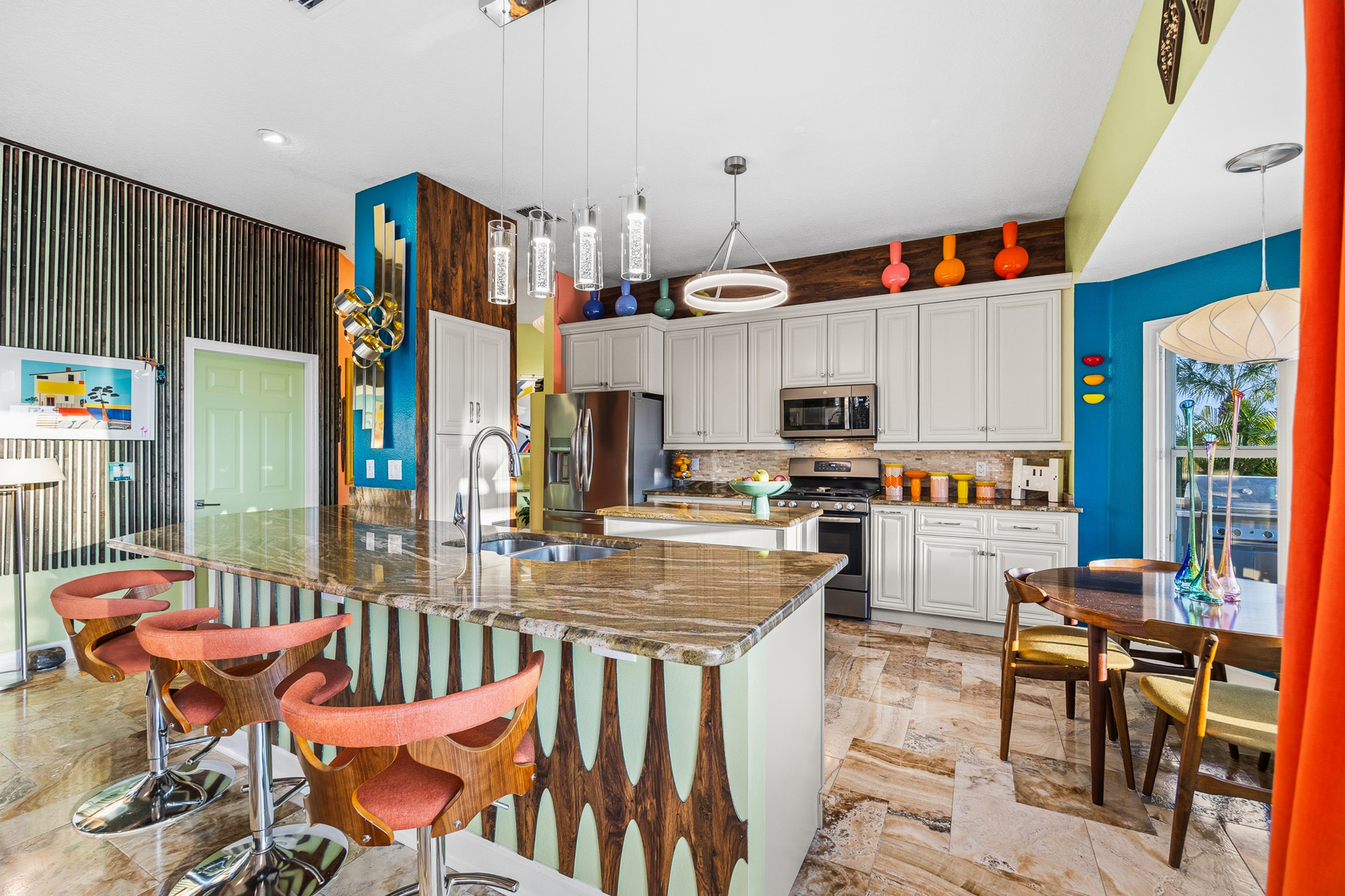 Tampa, Florida, 33615, United States, 3 Bedrooms Bedrooms, ,3 BathroomsBathrooms,Residential,For Sale,2002482