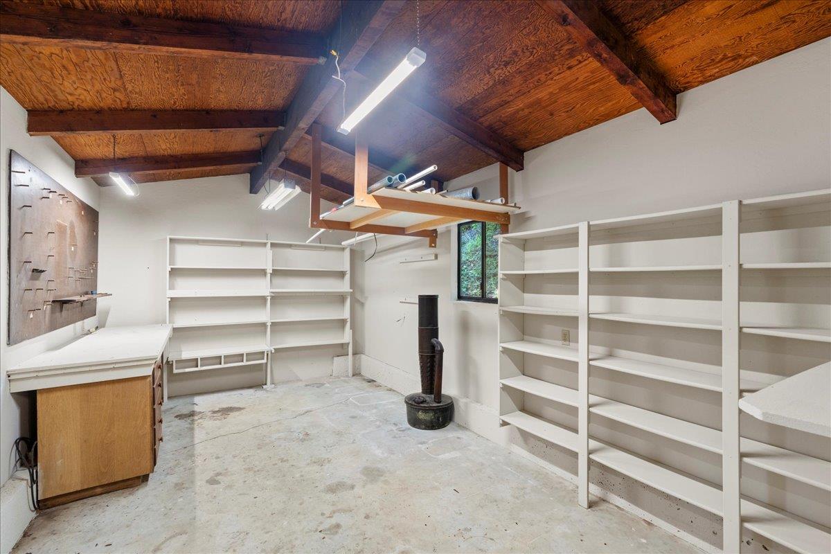 Los Gatos, California, 95033, United States, 3 Bedrooms Bedrooms, ,3 BathroomsBathrooms,Residential,For Sale,1905876