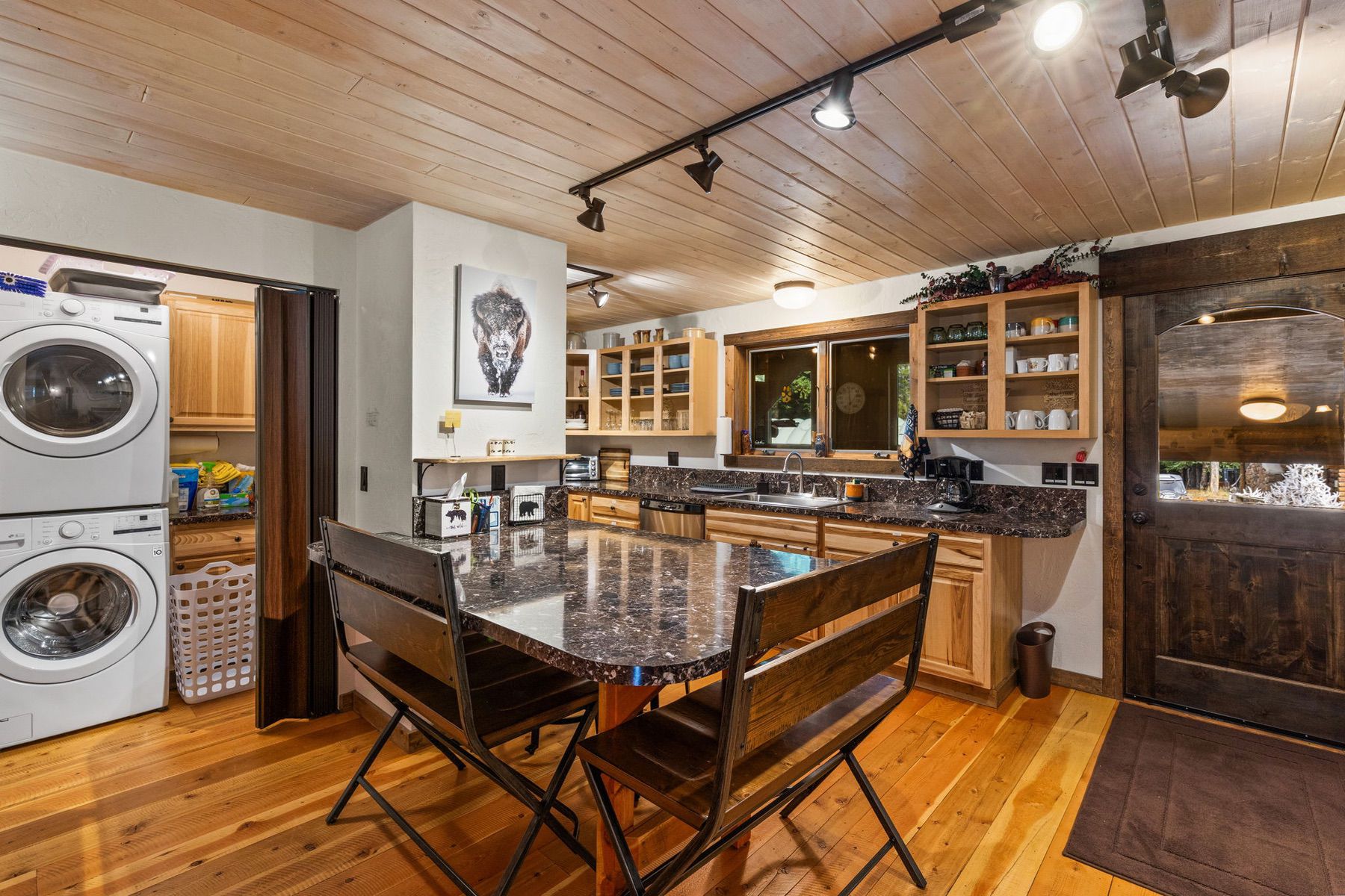  708 US Highway 212 W - 物件實景