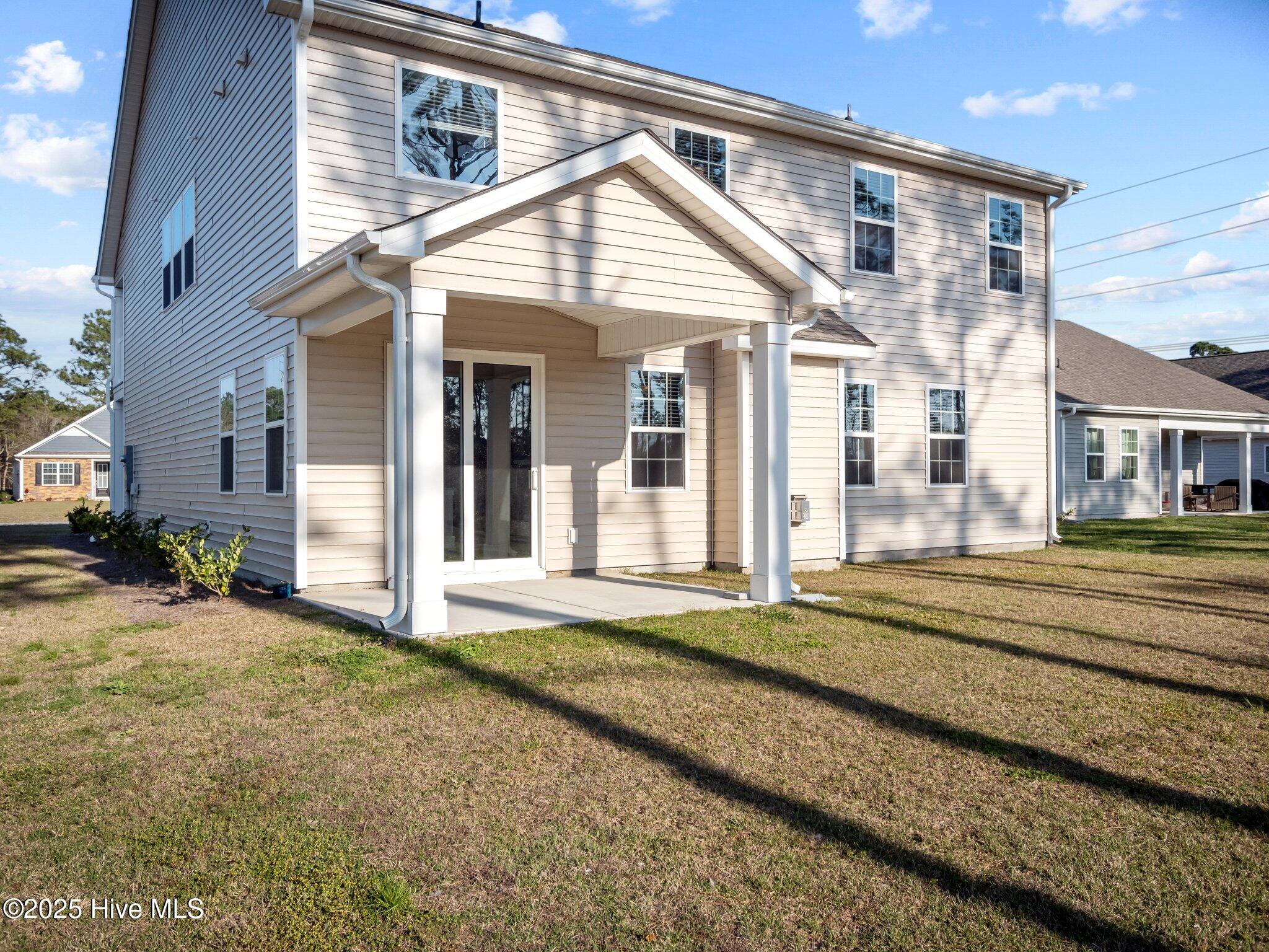 Newport, North Carolina, 28570, United States, 4 Bedrooms Bedrooms, ,3 BathroomsBathrooms,Residential,For Sale,1991180