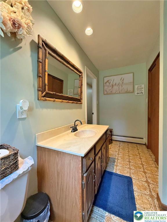 Allentown City, Pennsylvania, 18103, United States, 3 Bedrooms Bedrooms, ,2 BathroomsBathrooms,Residential,For Sale,1897296