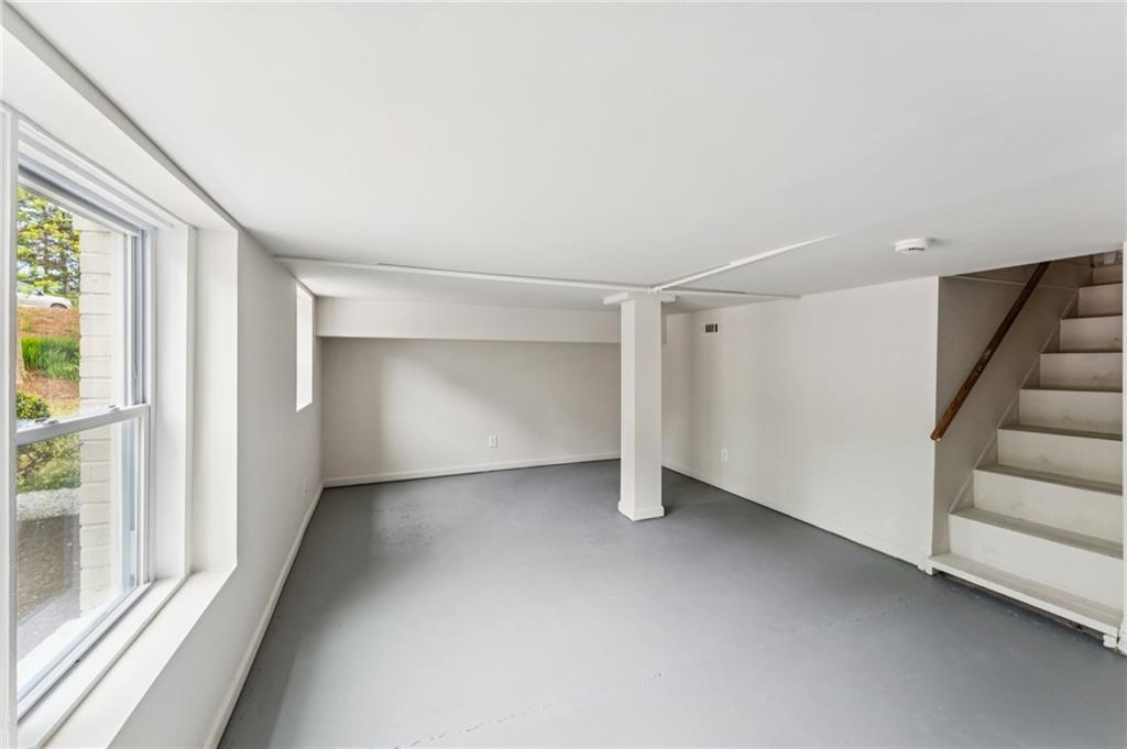 Atlanta, Georgia, 30338, United States, 3 Bedrooms Bedrooms, ,2 BathroomsBathrooms,Residential,For Sale,2037309