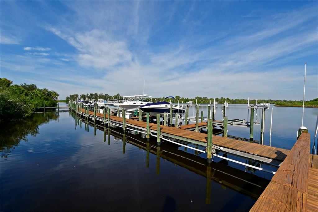 Bradenton, Florida, 34212, United States, 3 Bedrooms Bedrooms, ,2 BathroomsBathrooms,Residential,For Sale,1906883