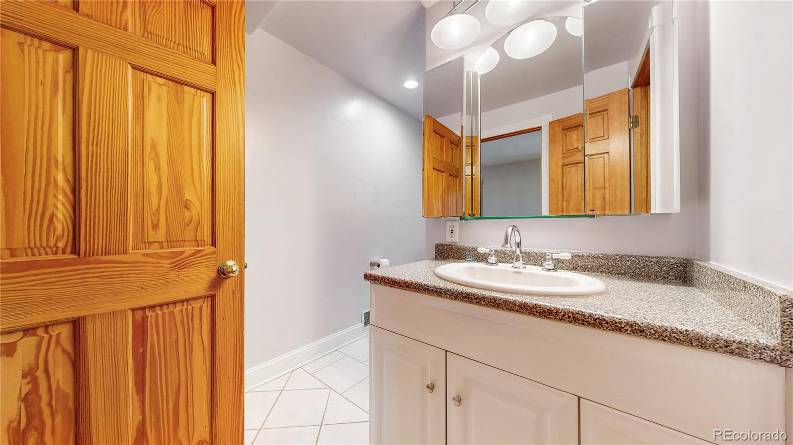 Lakewood, Colorado, 80228, United States, 5 Bedrooms Bedrooms, ,1 BathroomBathrooms,Residential,For Sale,1949485