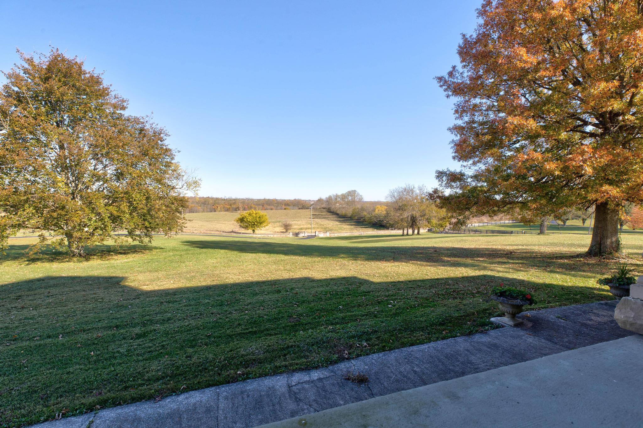 Winchester, Kentucky, 40391, United States, 3 Bedrooms Bedrooms, ,3 BathroomsBathrooms,Residential,For Sale,1992796