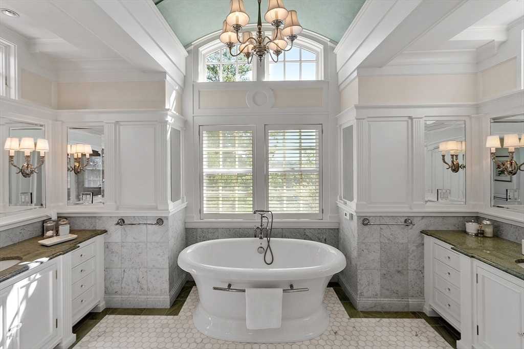 Concord, Massachusetts, 01742, United States, 5 Bedrooms Bedrooms, ,8 BathroomsBathrooms,Residential,For Sale,1932676