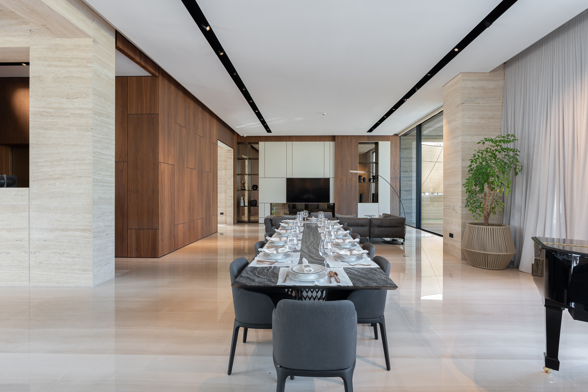  Custom-Built Mansion with Stunning Sunset Views - 物件實景