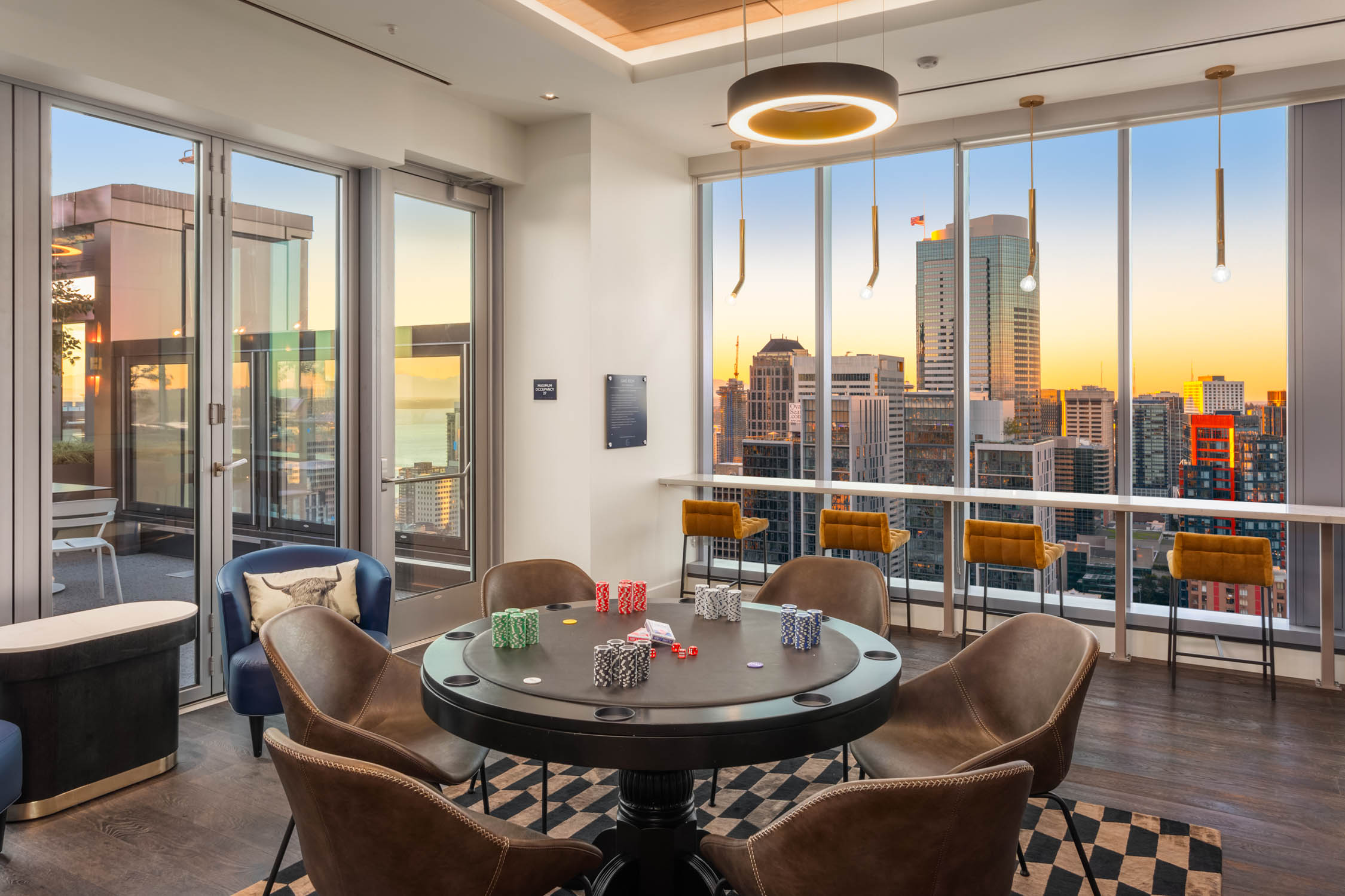  800 Columbia St Unit #1703, Seattle, WA 98104 - 物件實景