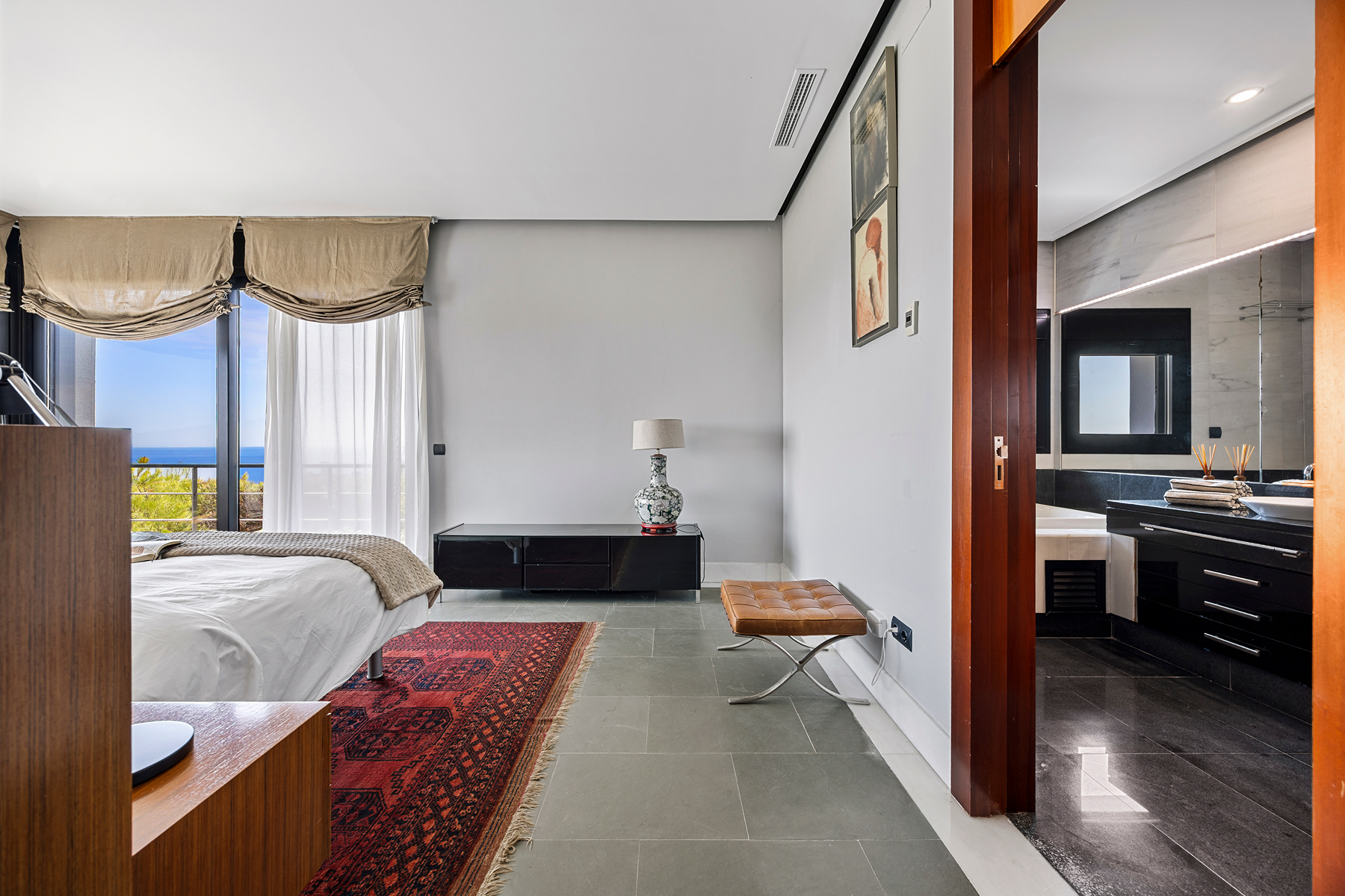  A modernist villa with captivating panoramic views - 物件實景
