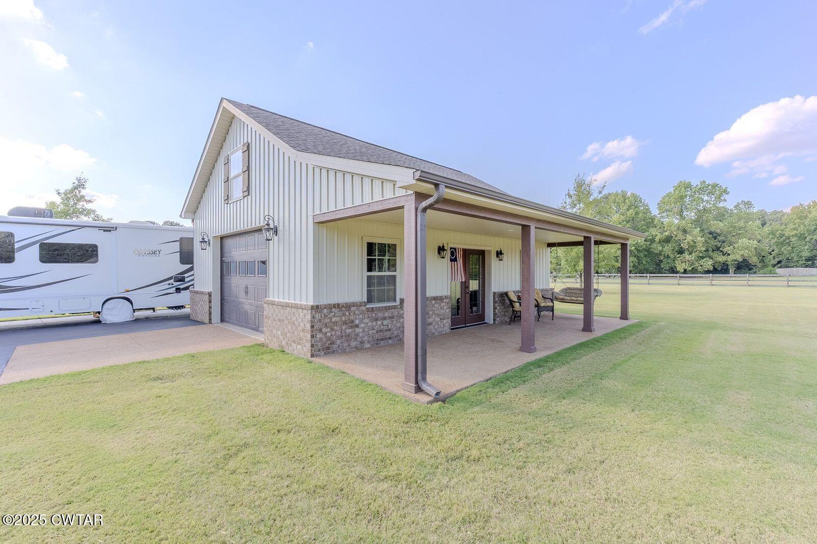 Brownsville, Tennessee, 38012, United States, 4 Bedrooms Bedrooms, ,3 BathroomsBathrooms,Residential,For Sale,1936332