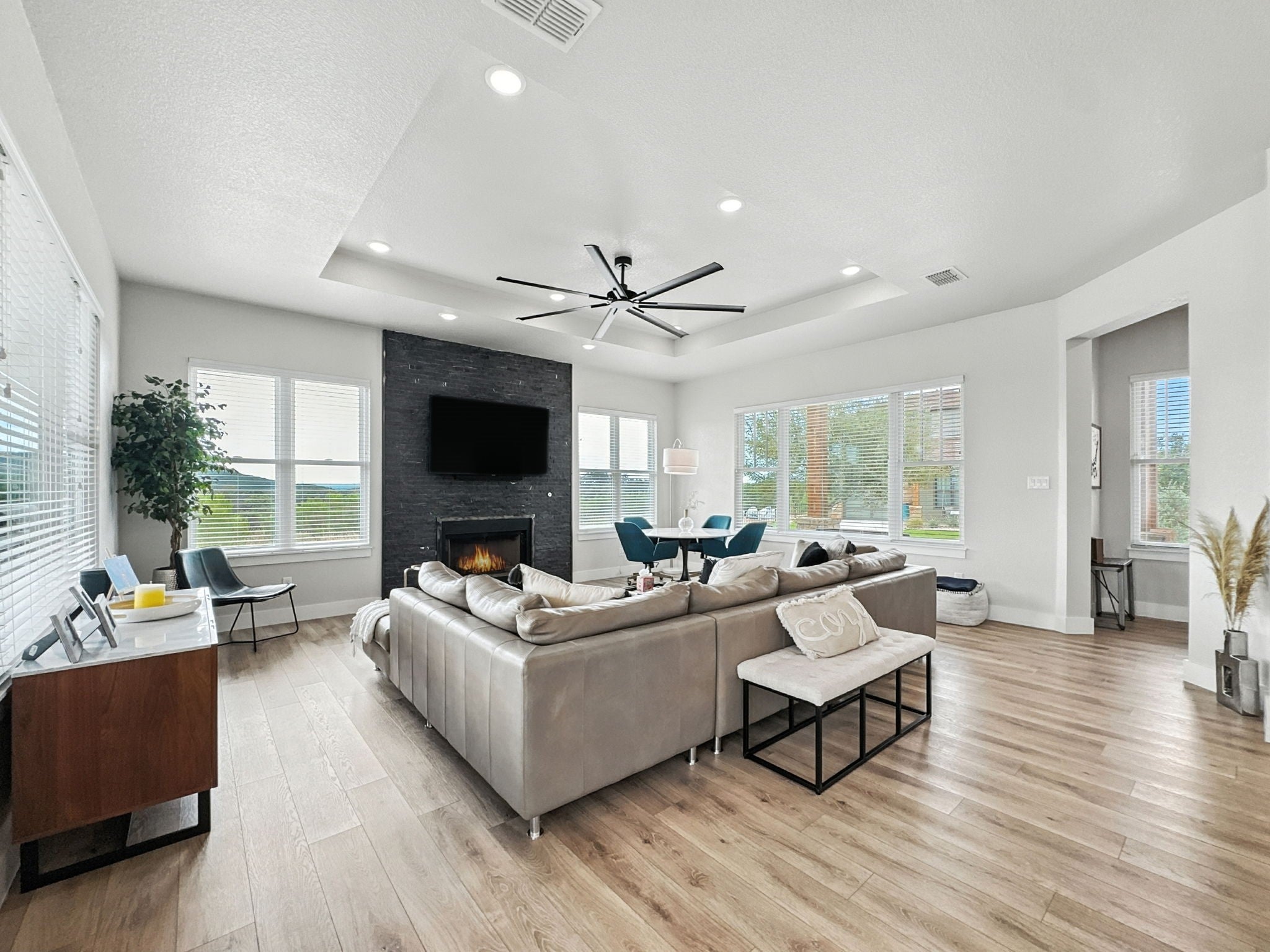 Graford, Texas, 76449, United States, 3 Bedrooms Bedrooms, ,3 BathroomsBathrooms,Residential,For Sale,1975628