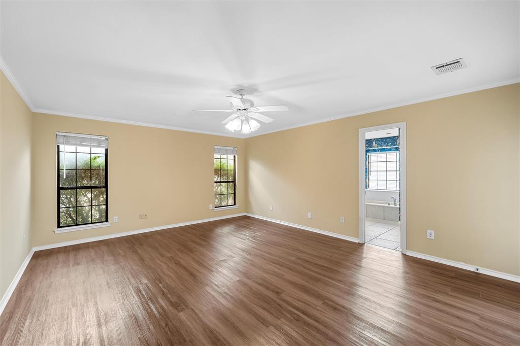 Woodway, Texas, 76712, United States, 5 Bedrooms Bedrooms, ,3 BathroomsBathrooms,Residential,For Sale,1890090