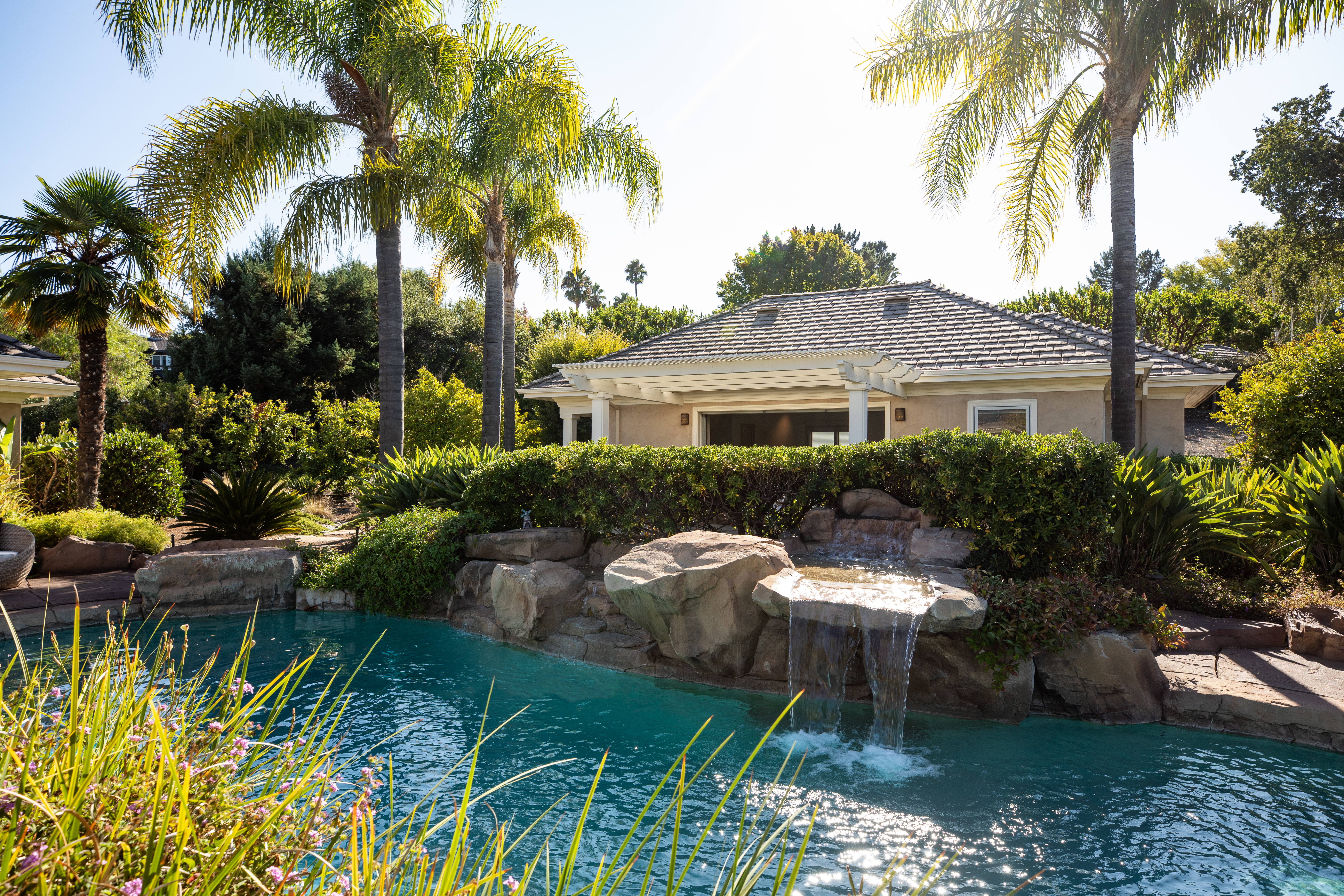  A Private Los Altos Hills Retreat, Designed for Living - 物件實景