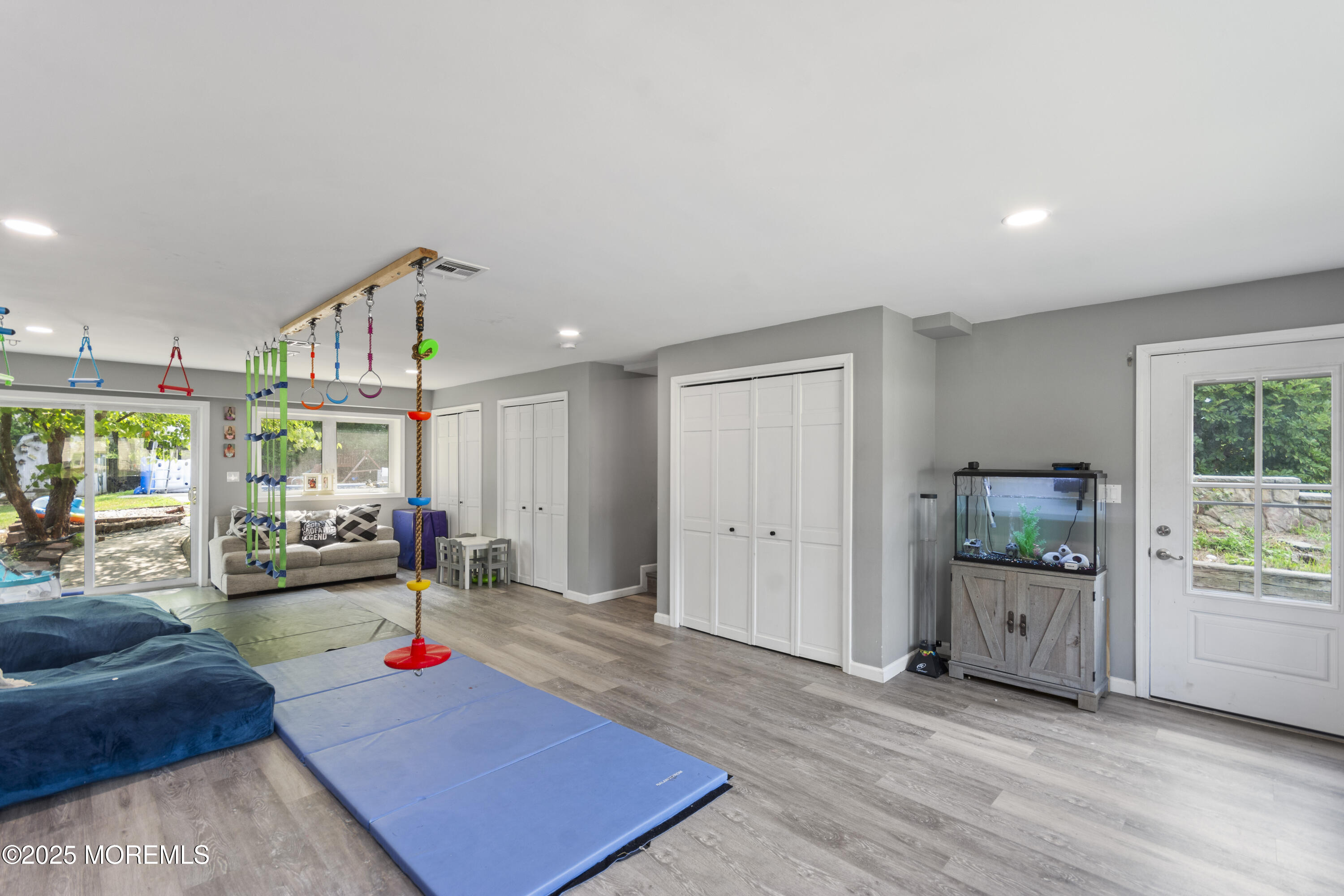 Howell, New Jersey, 07731, United States, 4 Bedrooms Bedrooms, ,3 BathroomsBathrooms,Residential,For Sale,1974093