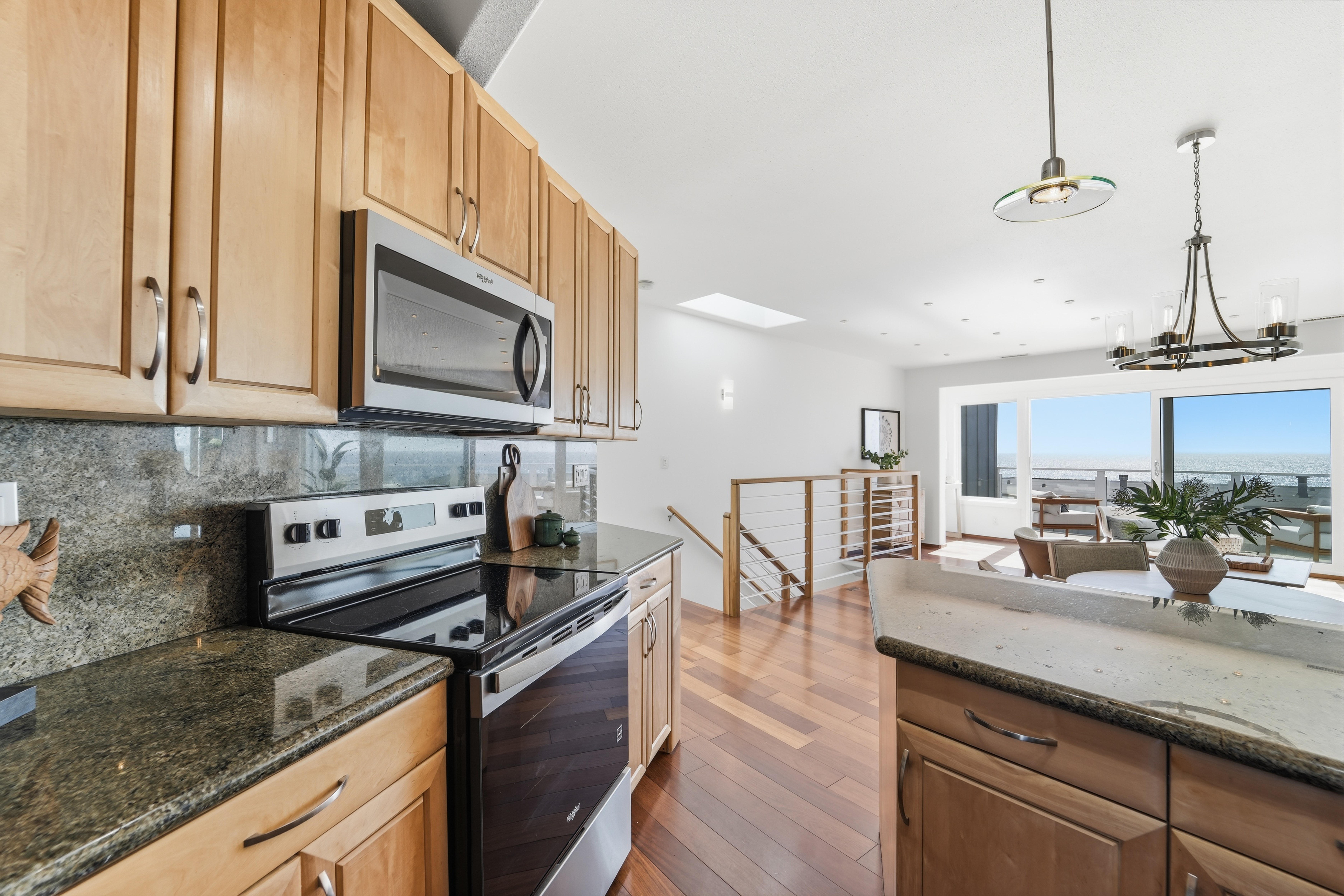  320 Paseo De La Playa #E, Redondo Beach, CA 90277 - 物件實景
