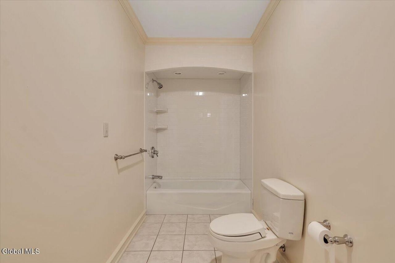 Queensbury, New York, 12804, United States, 4 Bedrooms Bedrooms, ,4 BathroomsBathrooms,Residential,For Sale,2003440