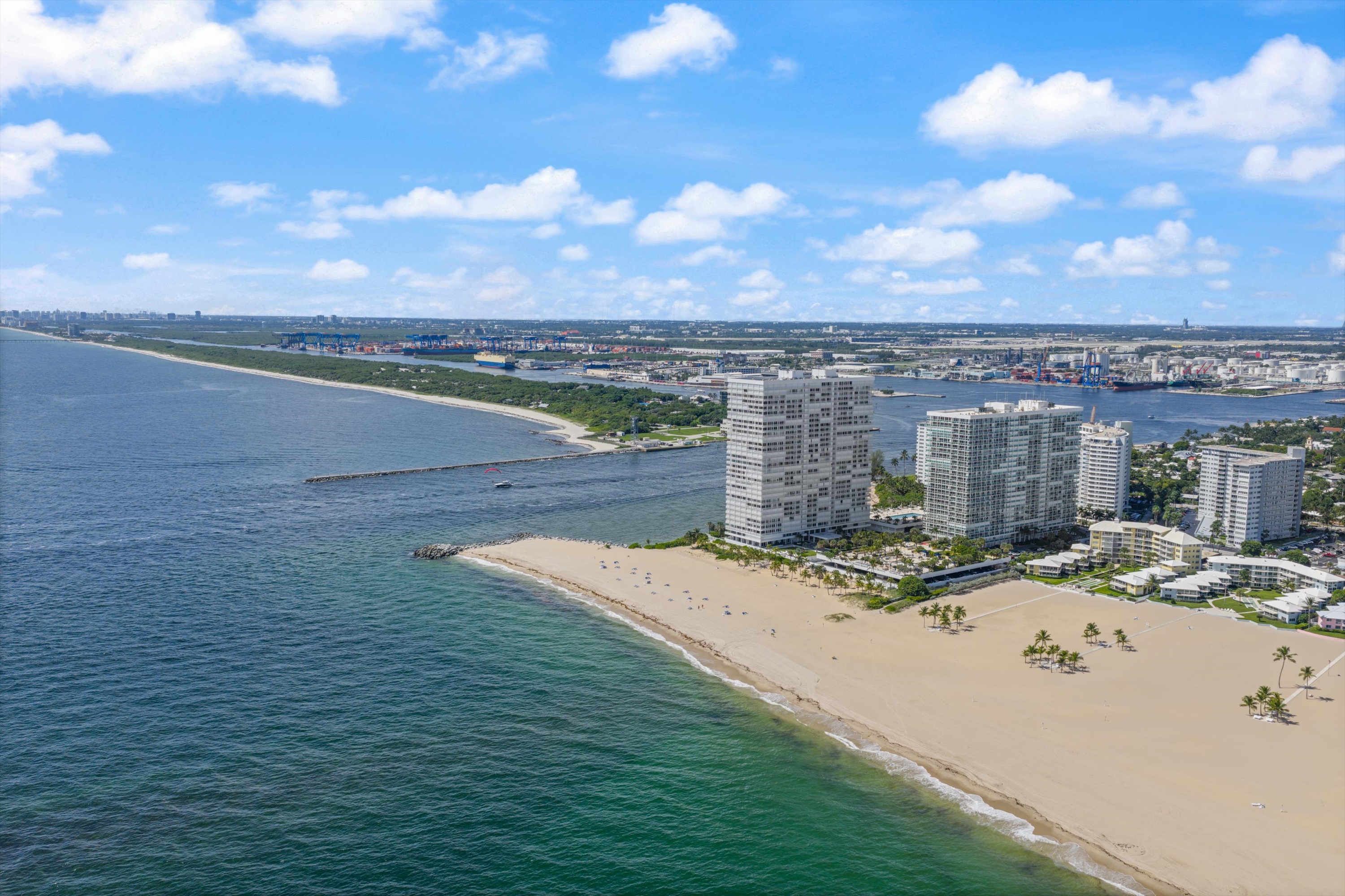  2200 S Ocean Ln, Fort Lauderdale, FL, 33316 - 物件實景