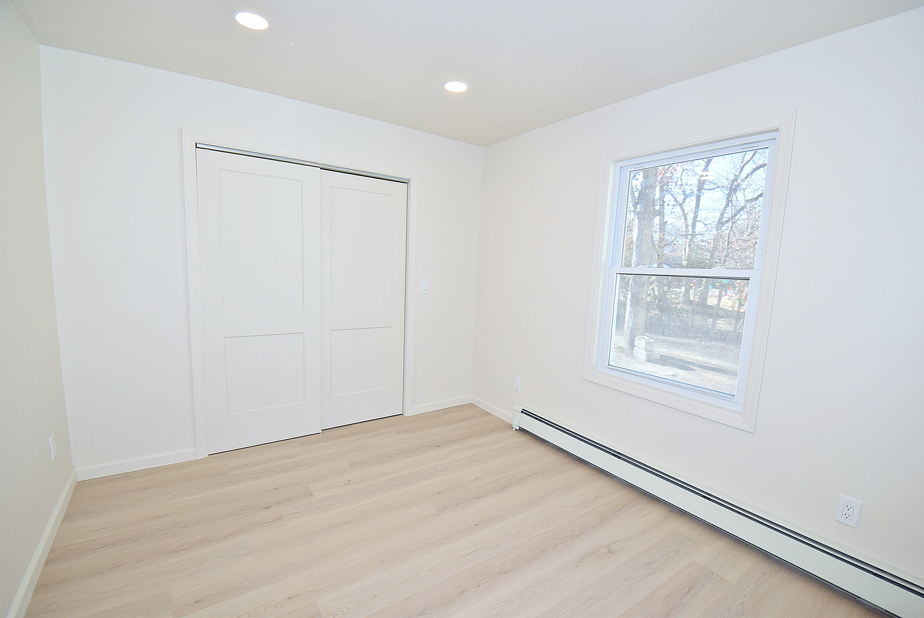 Islip Terrace, New York, 11752, United States, 3 Bedrooms Bedrooms, ,1 BathroomBathrooms,Residential,For Sale,2001528